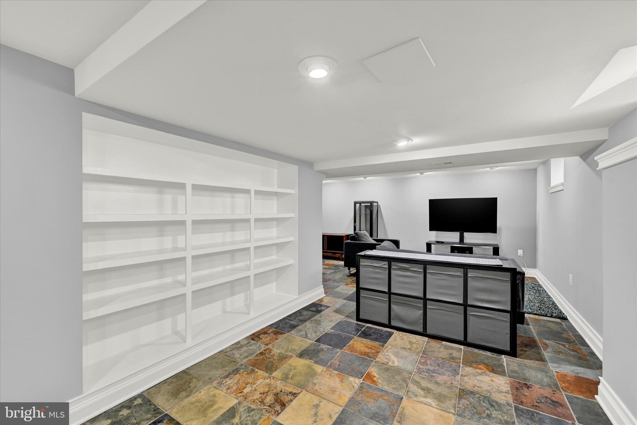 PARKVILLE - Residential