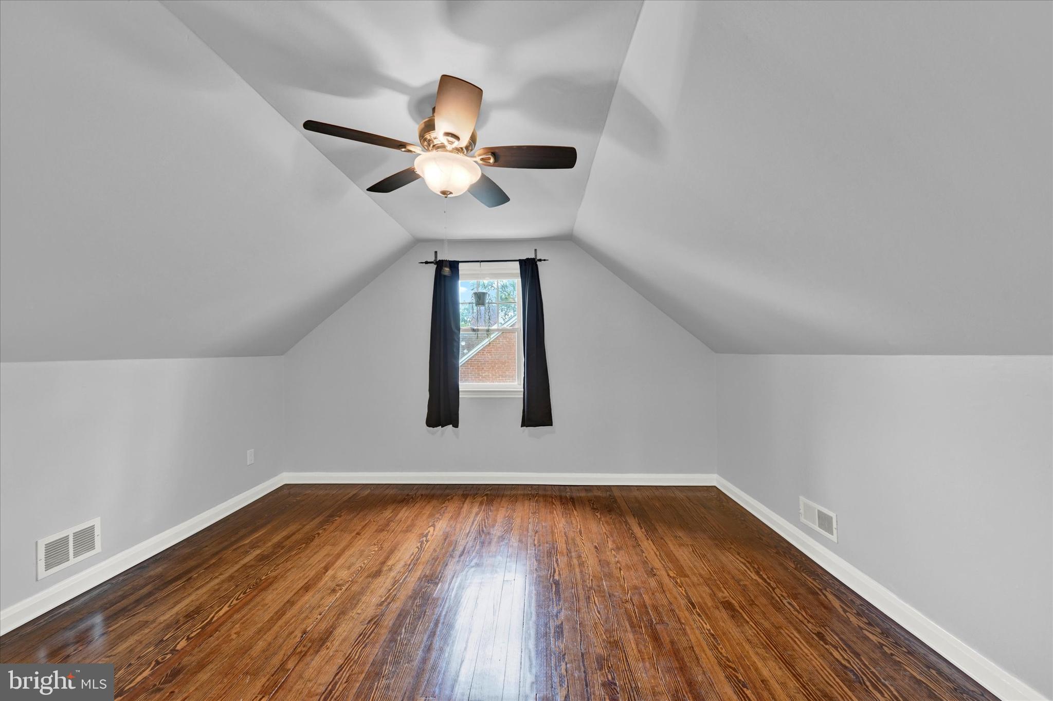 PARKVILLE - Residential