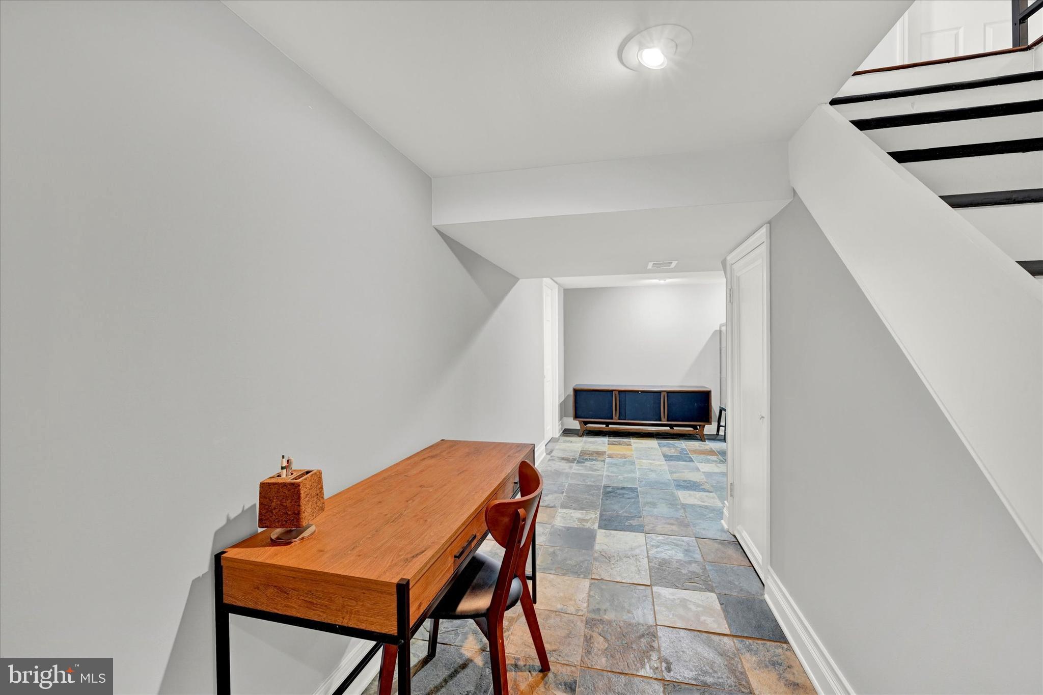 PARKVILLE - Residential