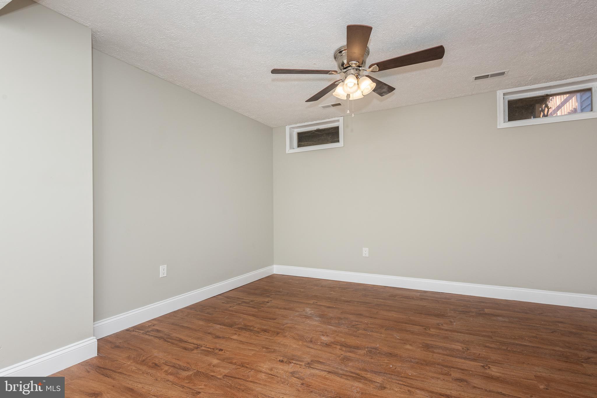 PARKVIEW TRAILS - Residential