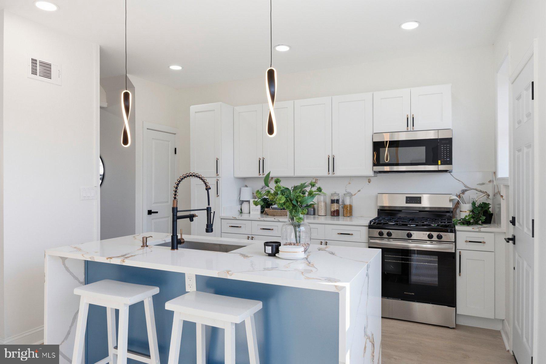 GREENSPRING - Residential