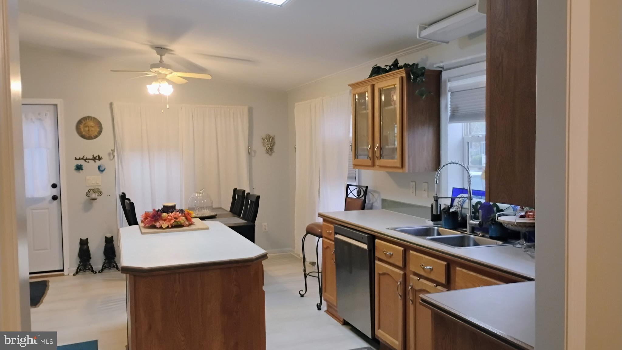 322 PERSIMMON CIRCLE W 322