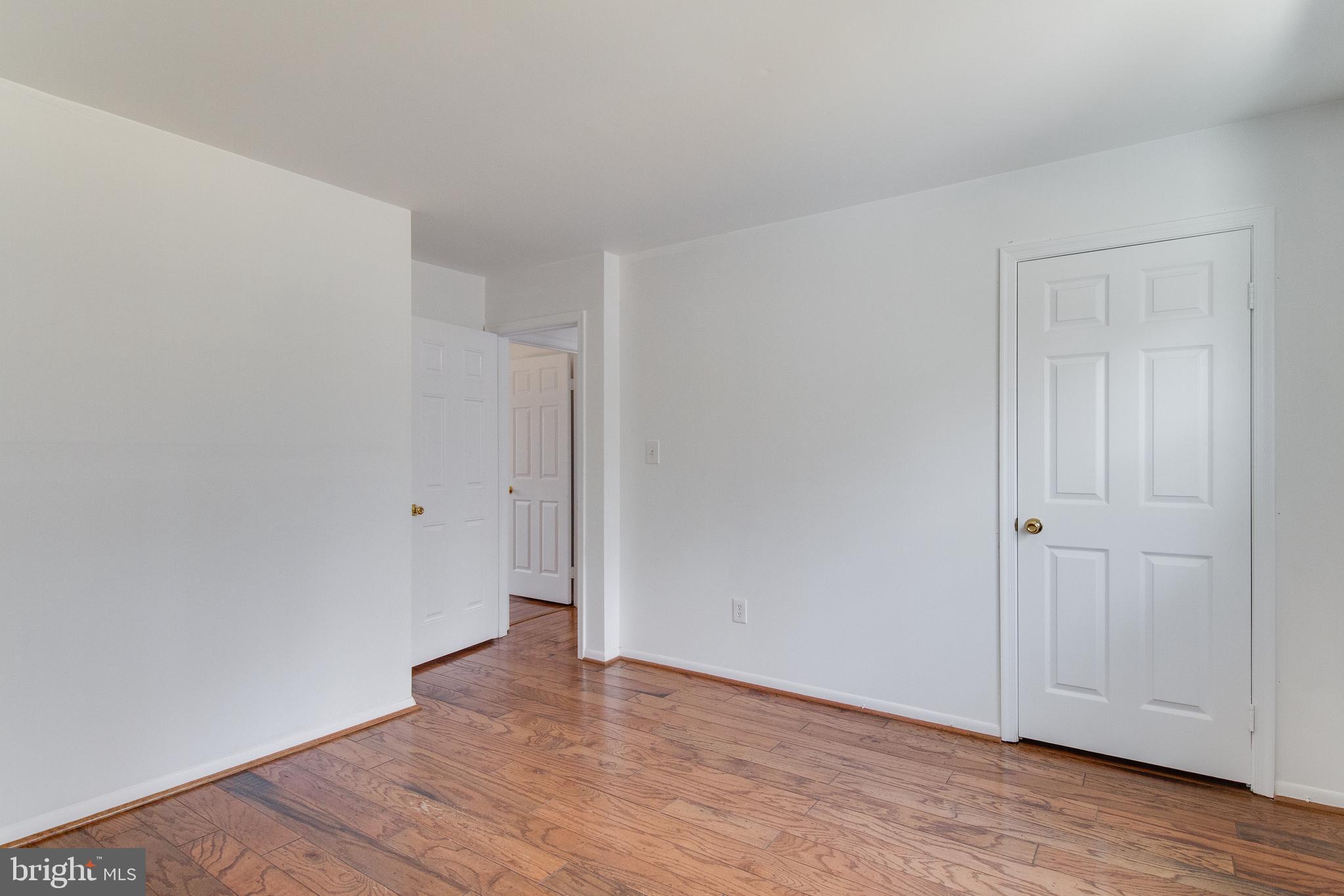 OAKS OF SHENANDOAH - Residential