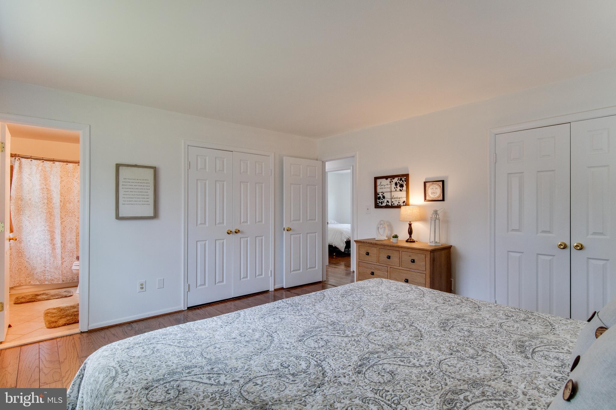 OAKS OF SHENANDOAH - Residential