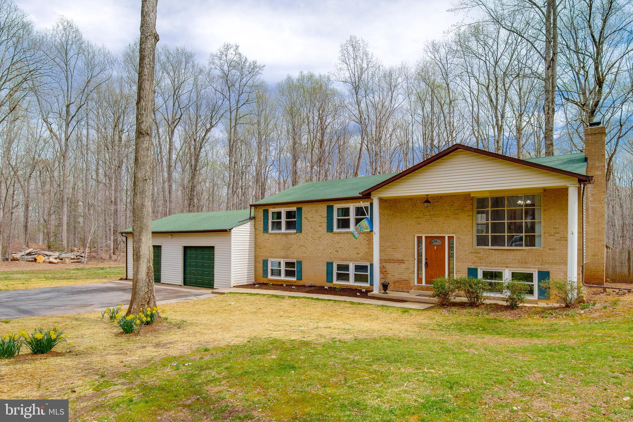 OAKS OF SHENANDOAH - Residential