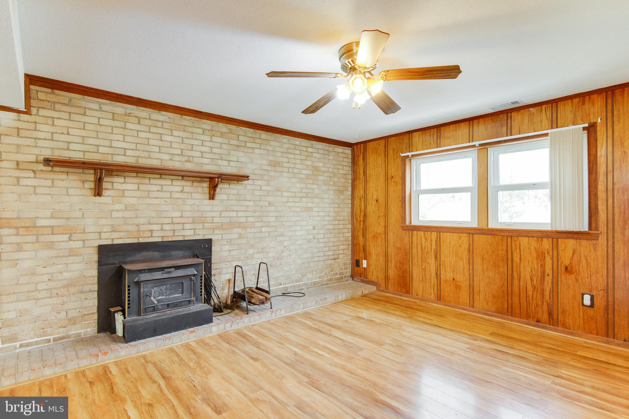 OAKS OF SHENANDOAH - Residential