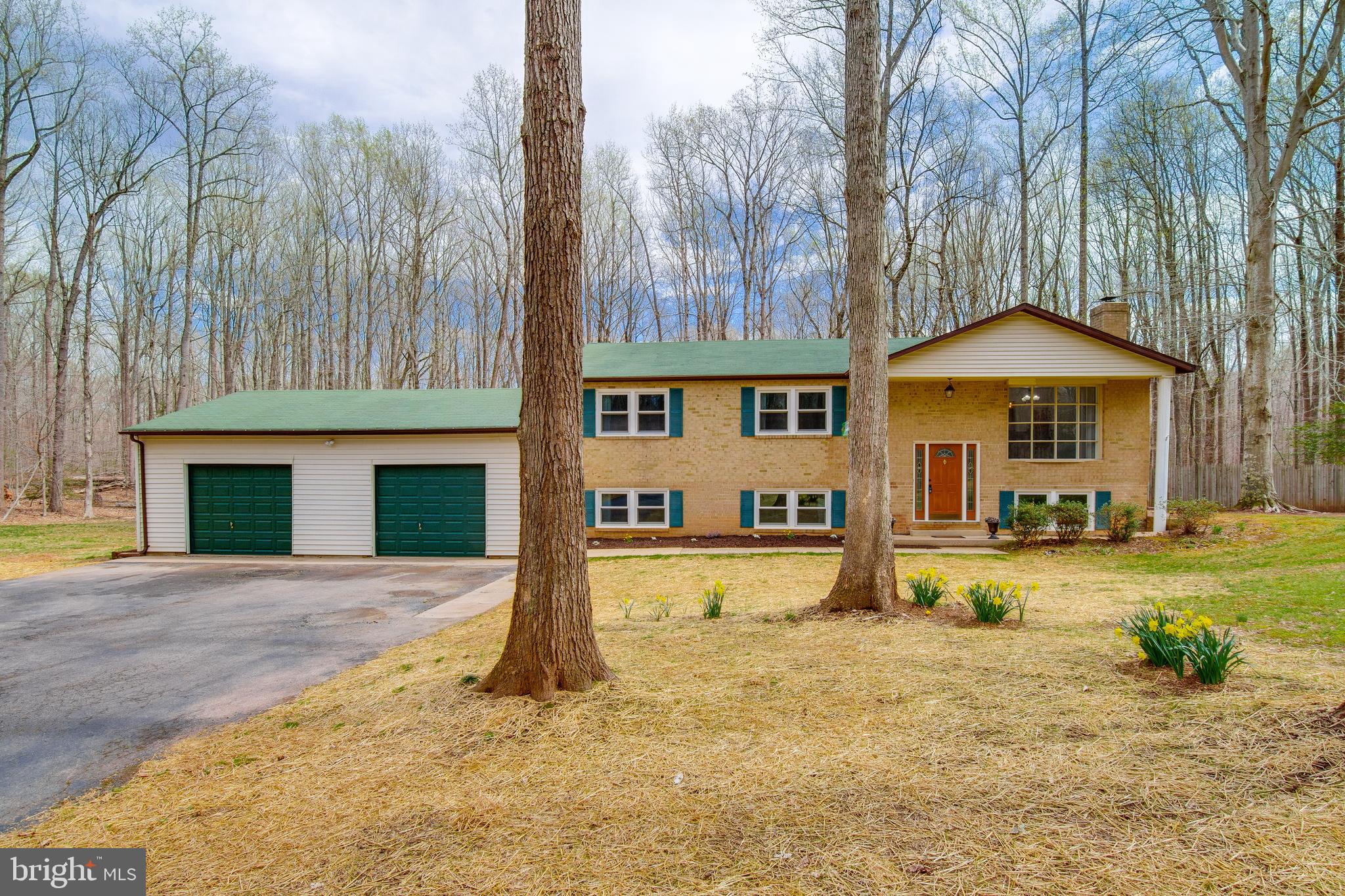 OAKS OF SHENANDOAH - Residential