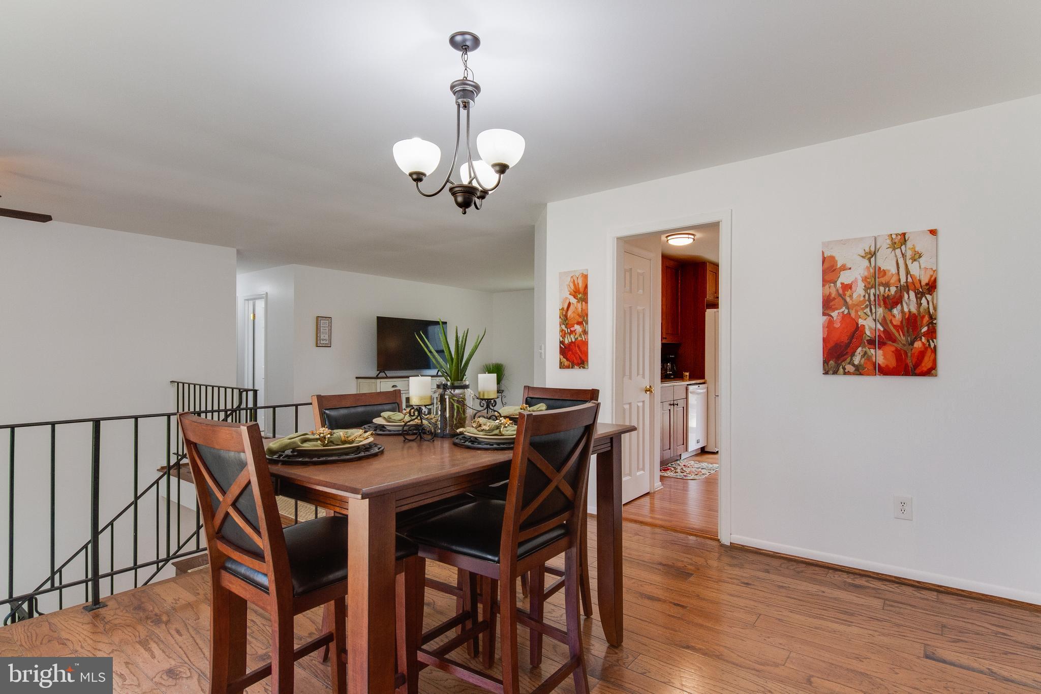 OAKS OF SHENANDOAH - Residential
