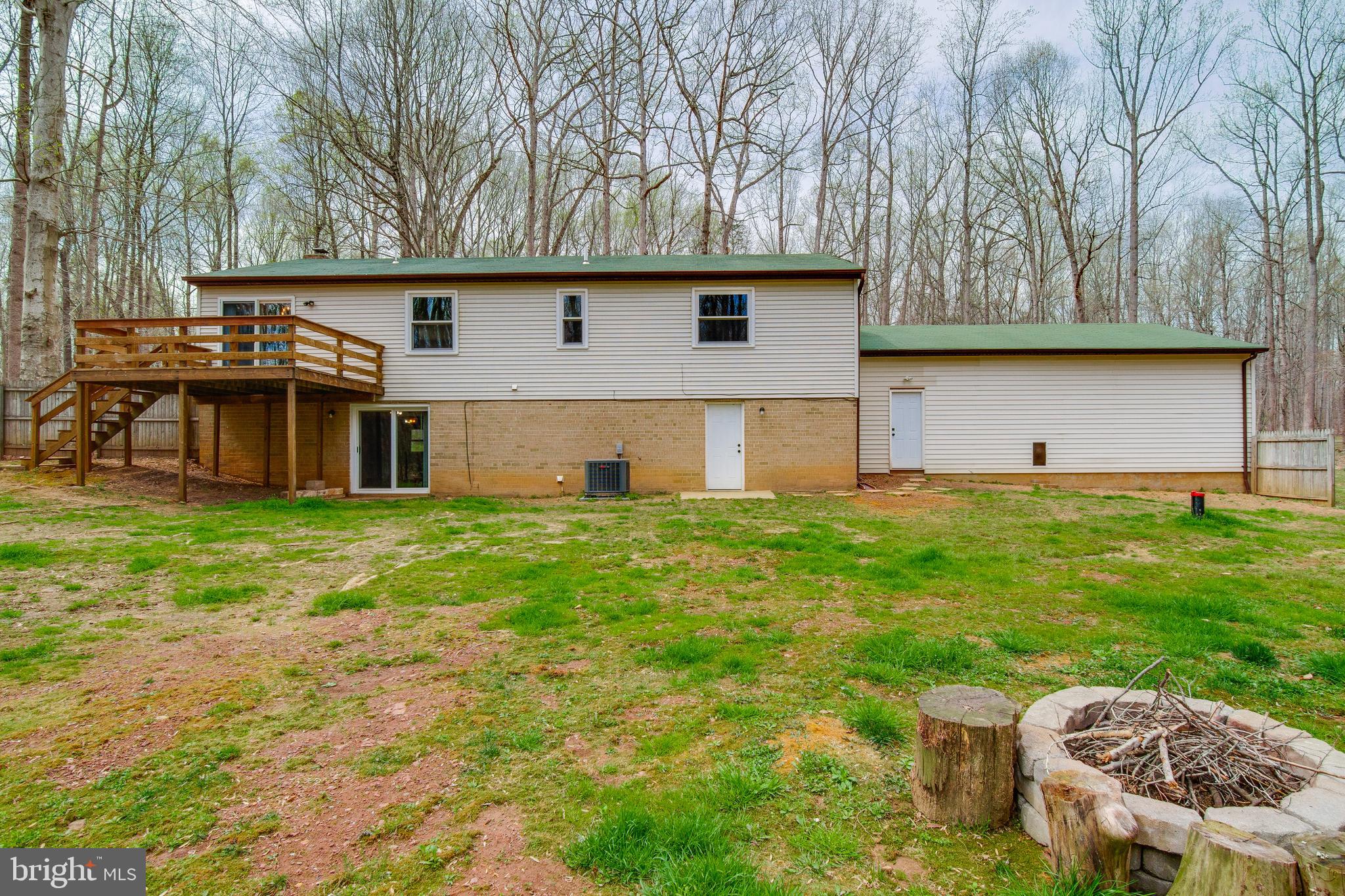 OAKS OF SHENANDOAH - Residential