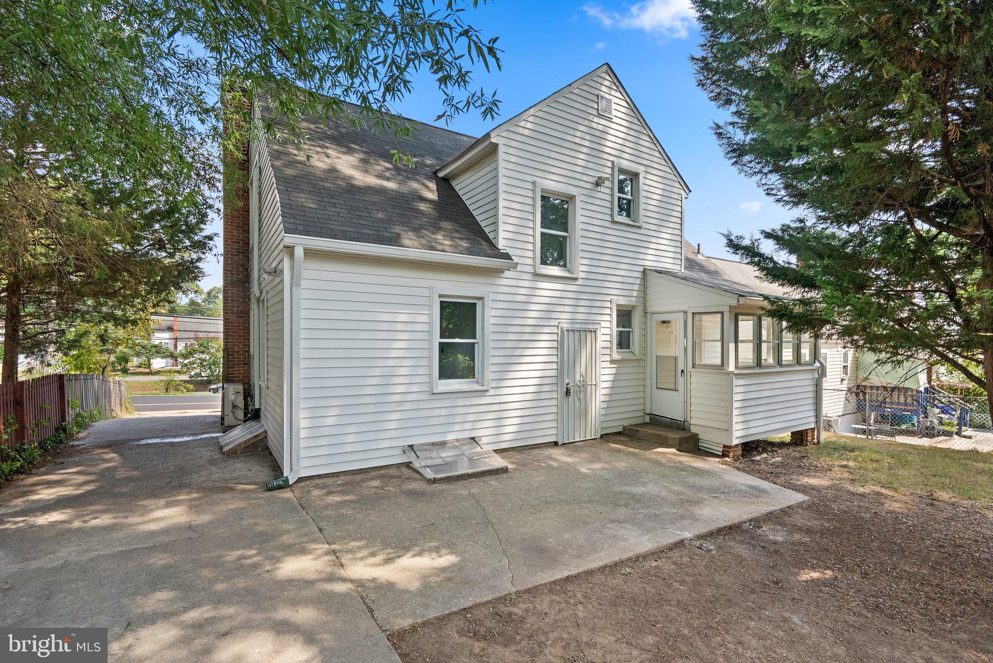 DANIELS PARK - Residential