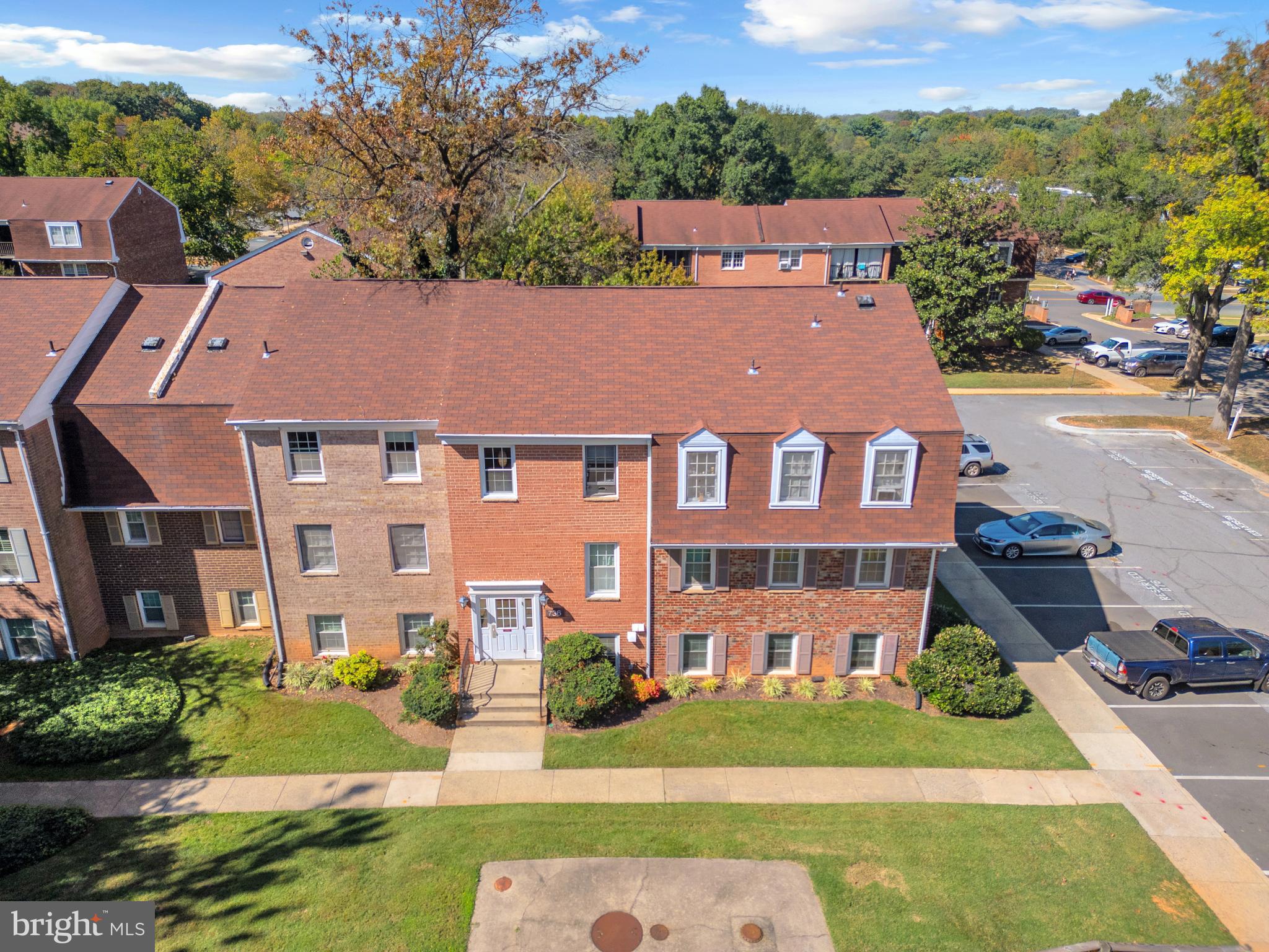 736 QUINCE ORCHARD BOULEVARD T-2
