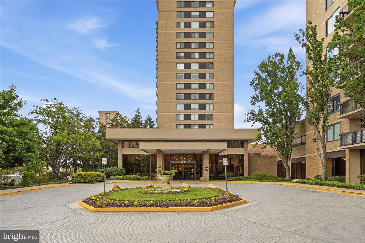 3709 S GEORGE MASON DRIVE 707