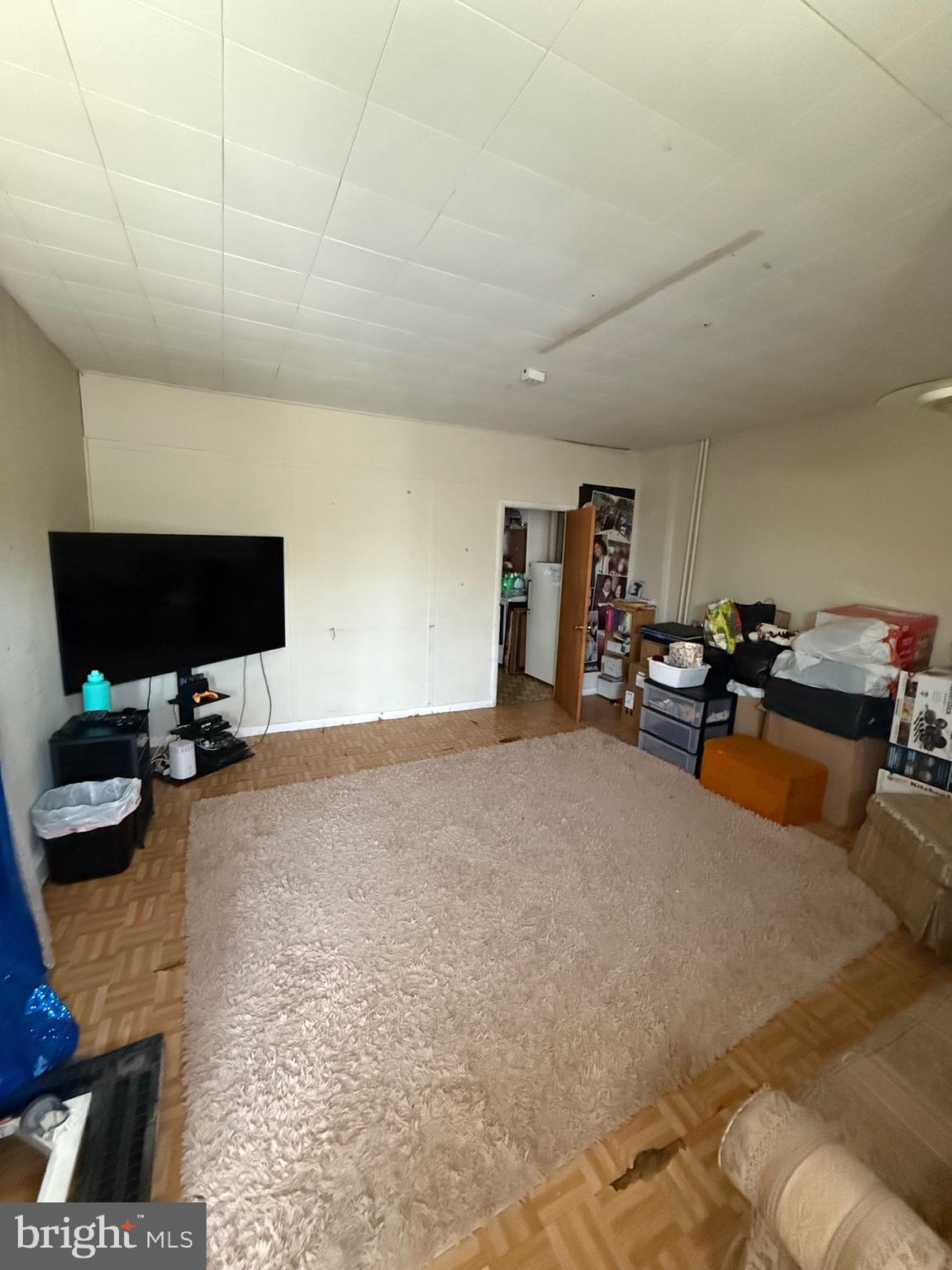 201 BROWNING LANE