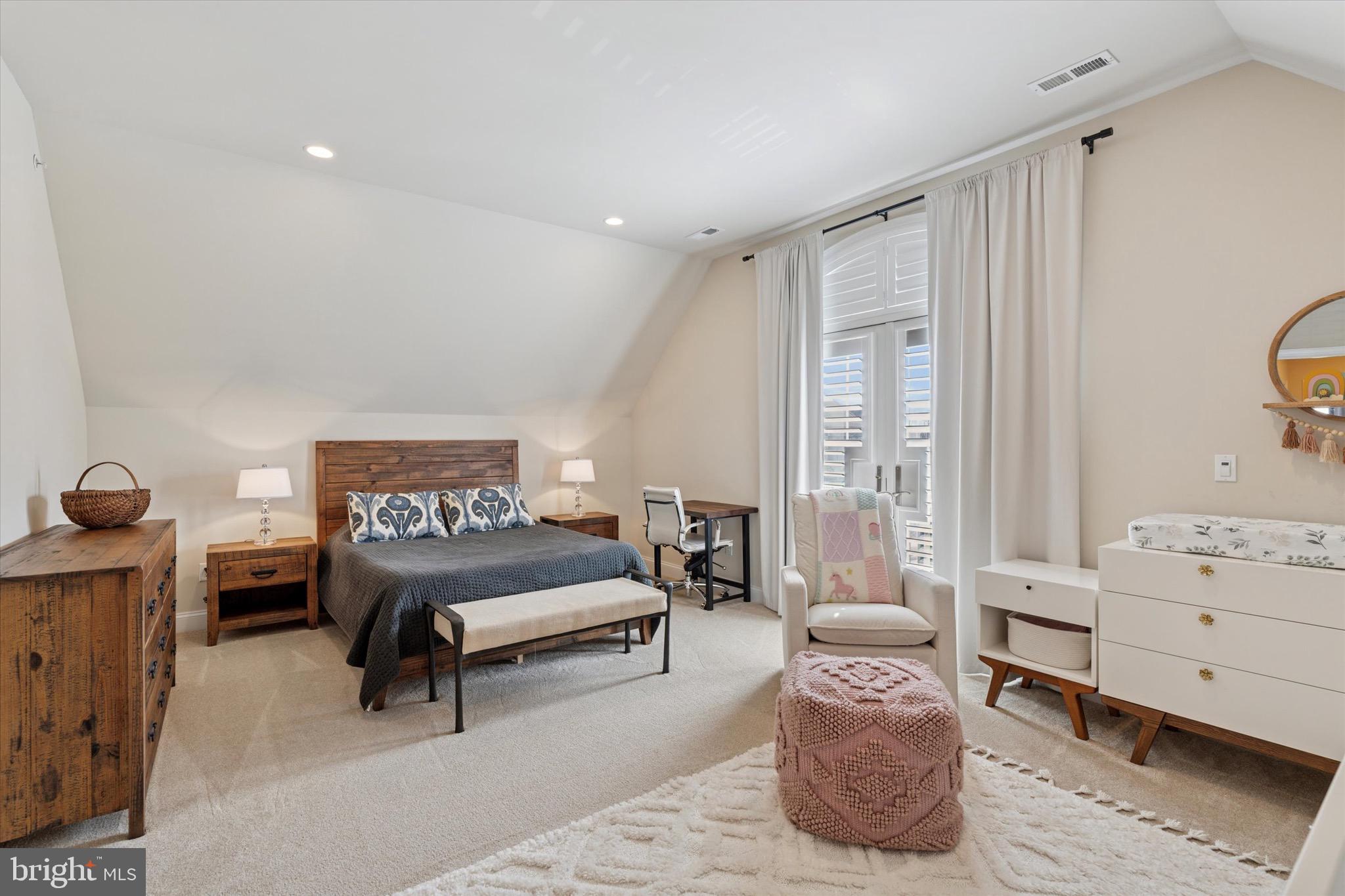 RESERVE AT CREEKSIDE - Residential