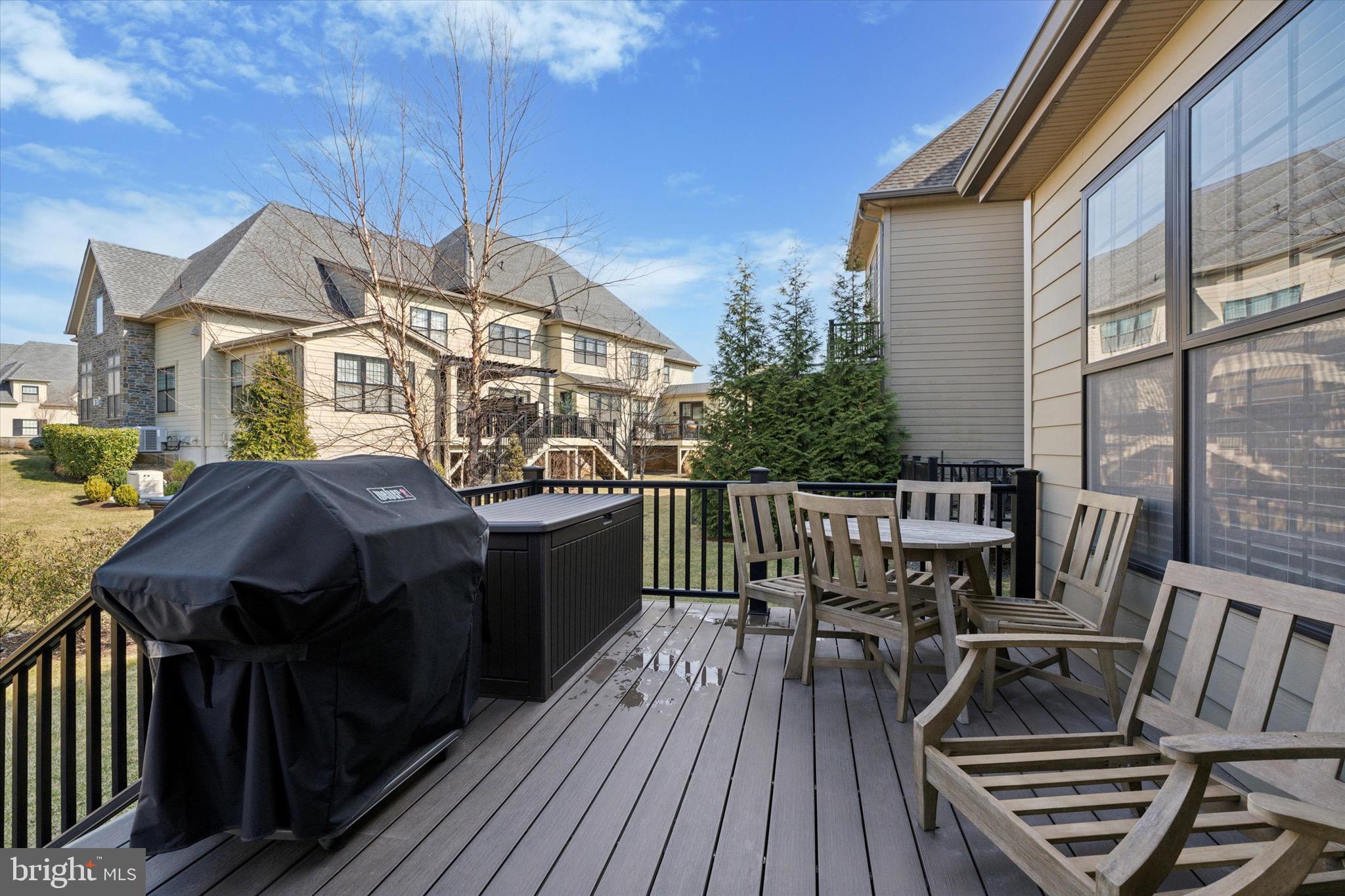 RESERVE AT CREEKSIDE - Residential