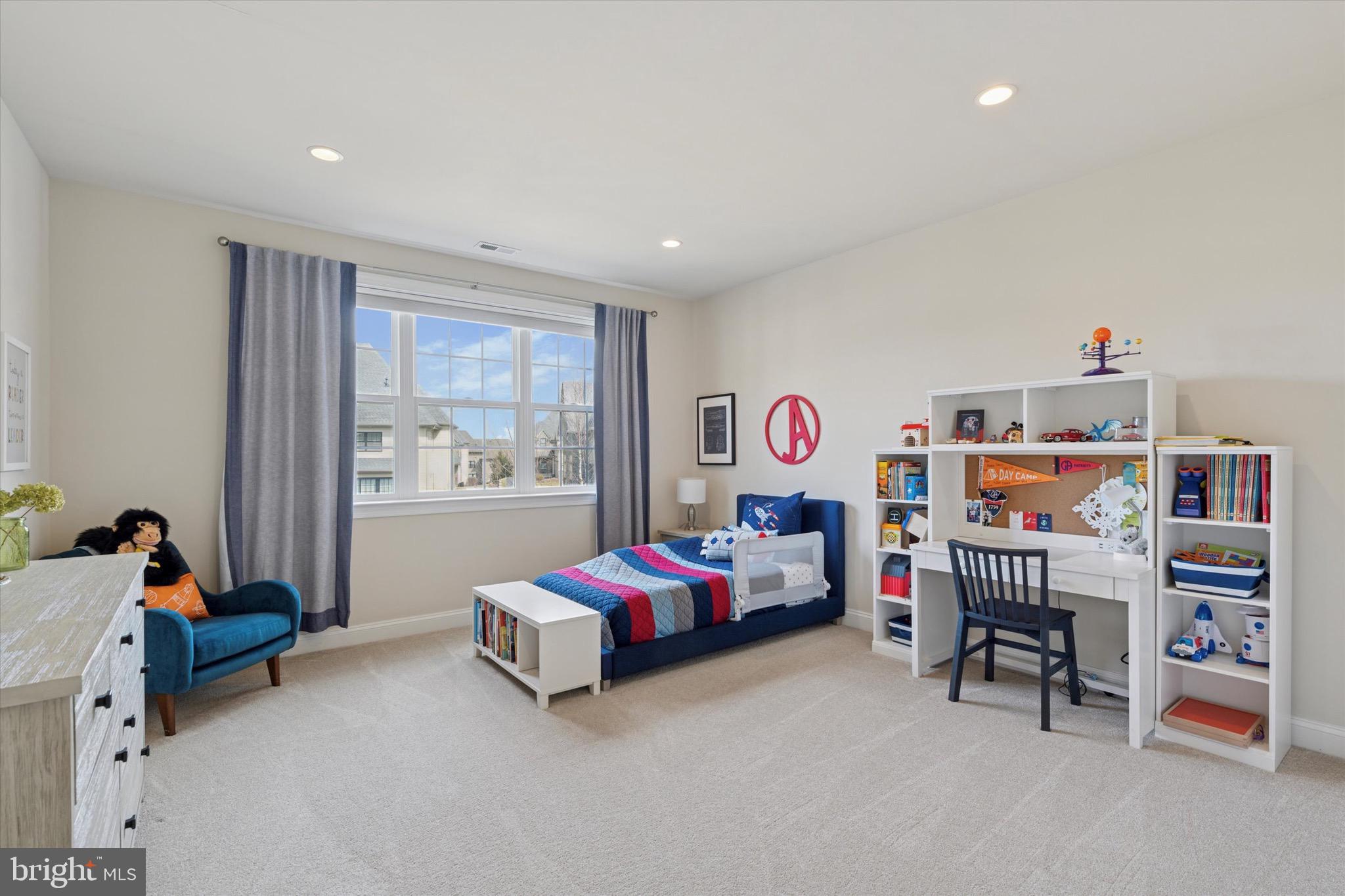 RESERVE AT CREEKSIDE - Residential