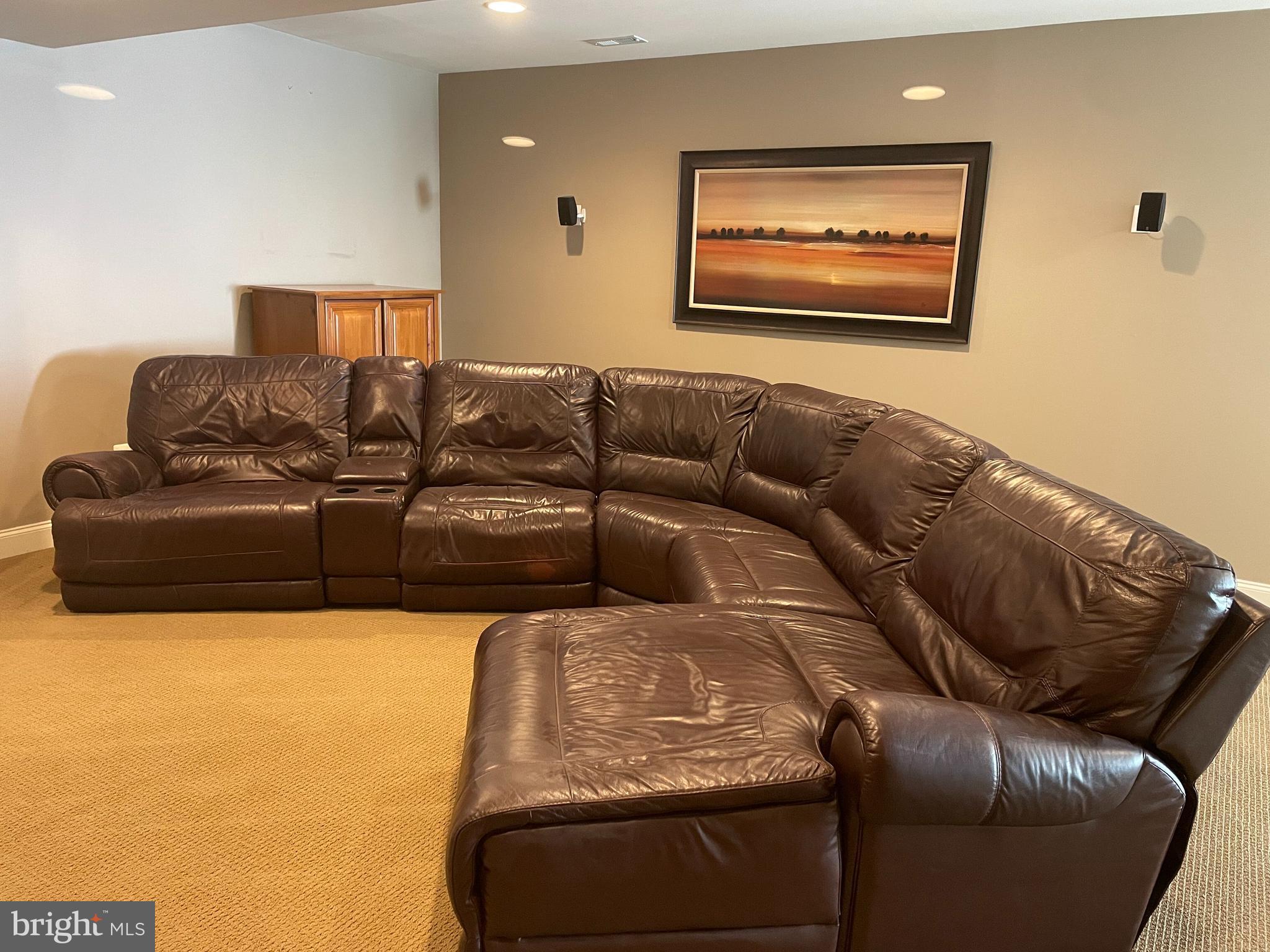 NORTH POINTE SUB - Residential Lease