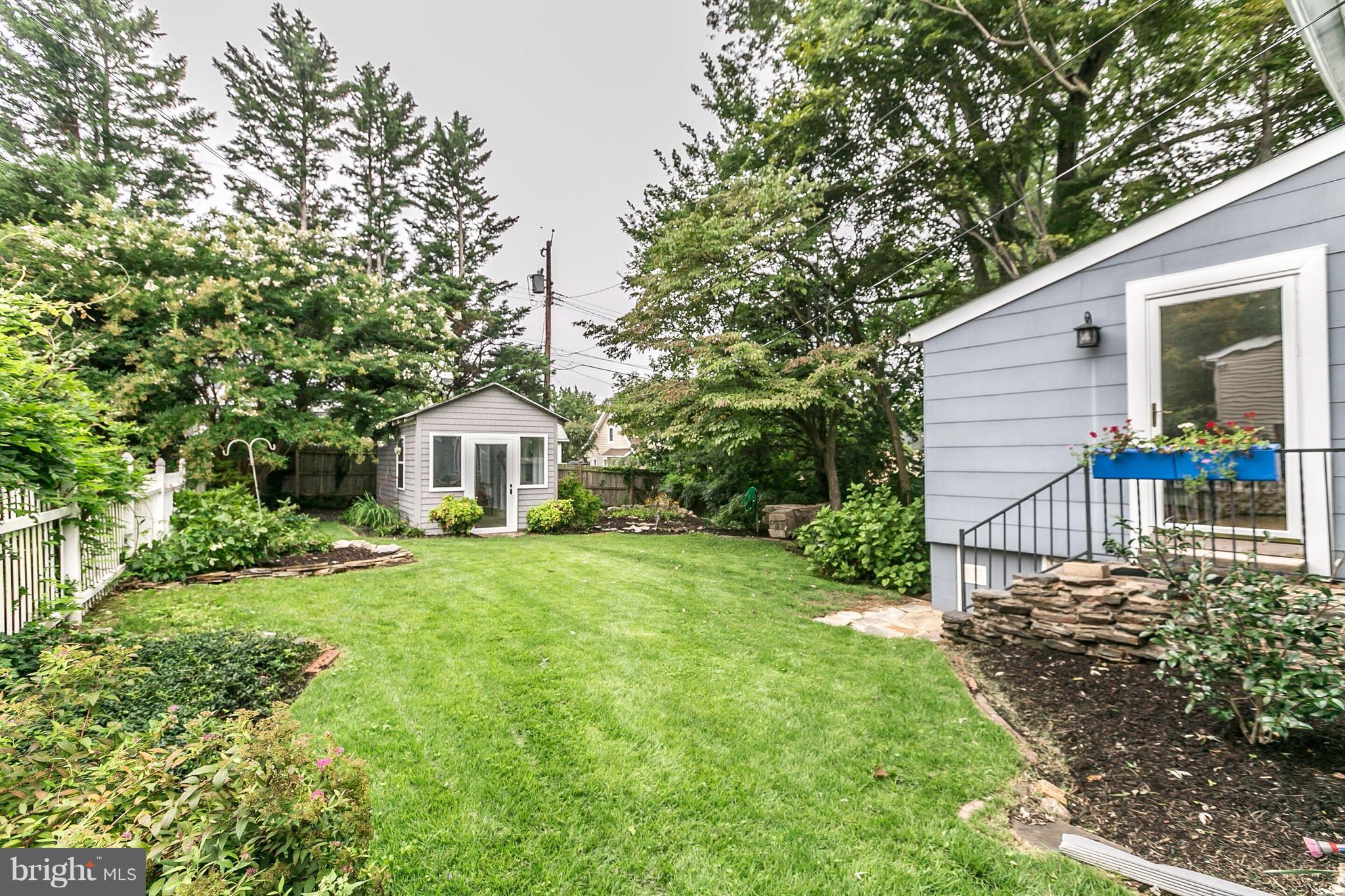 LAKE WALKER - Residential