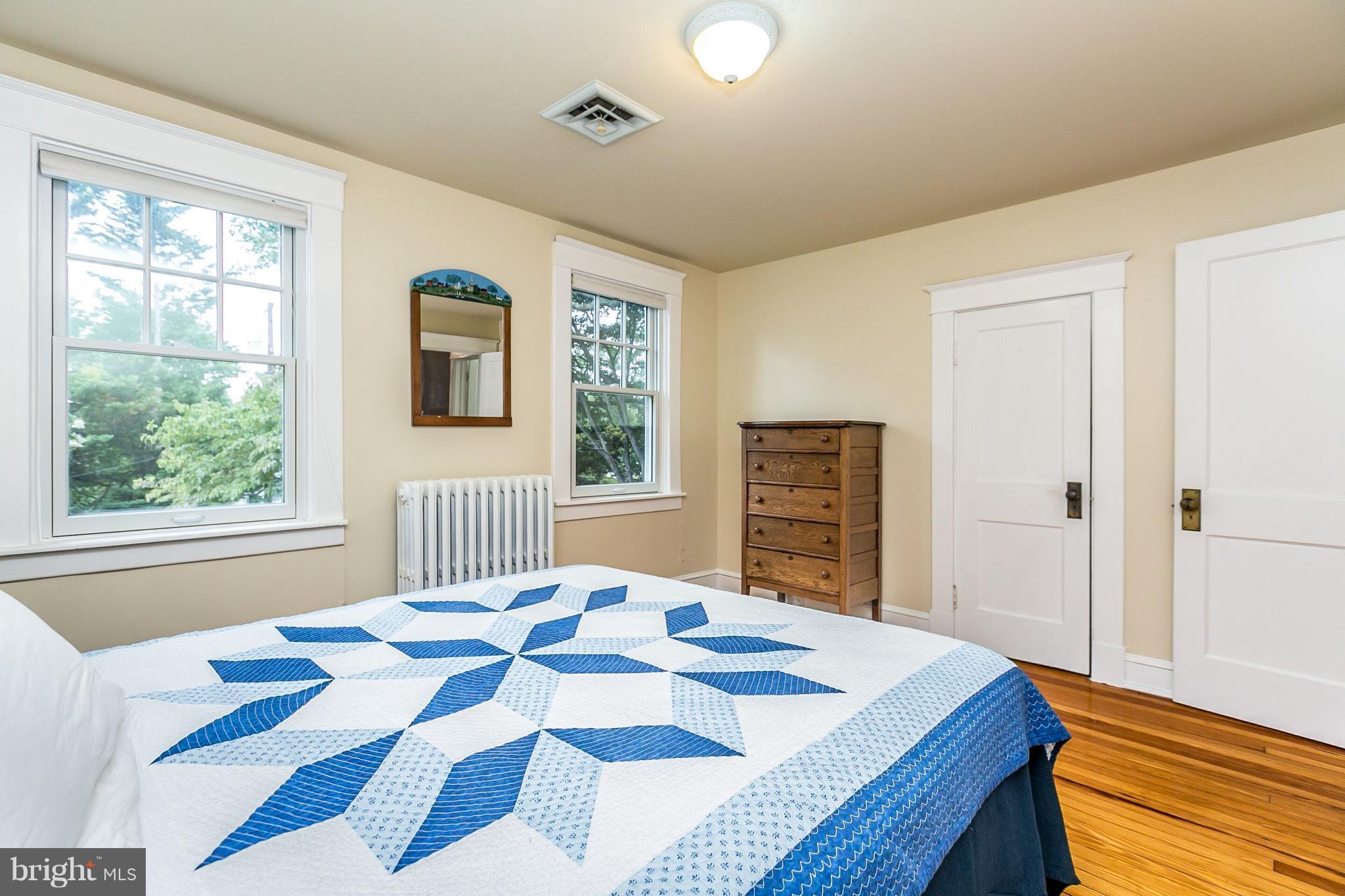 LAKE WALKER - Residential