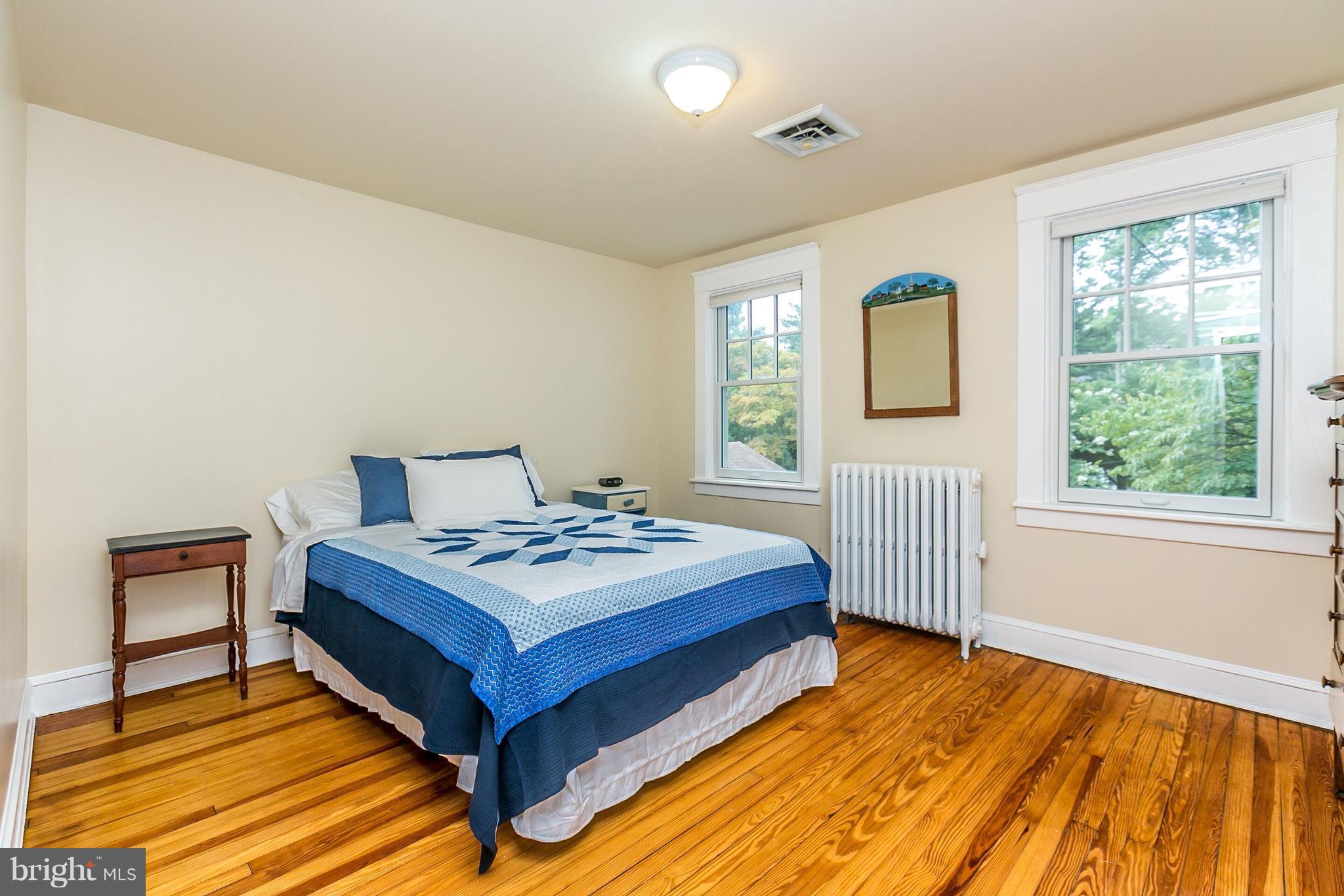 LAKE WALKER - Residential