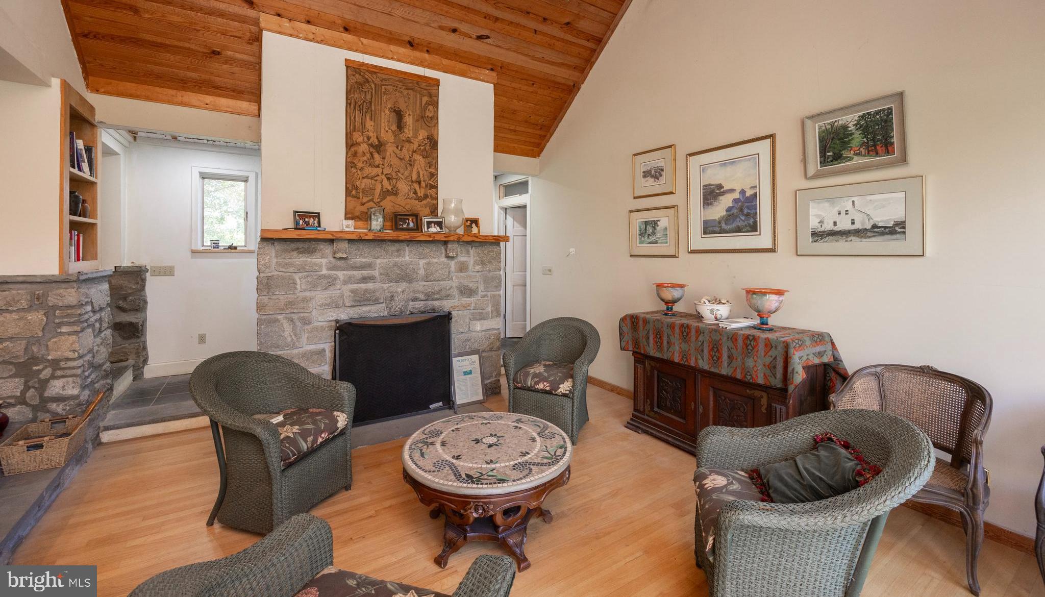 HAVERFORD WALK - Residential