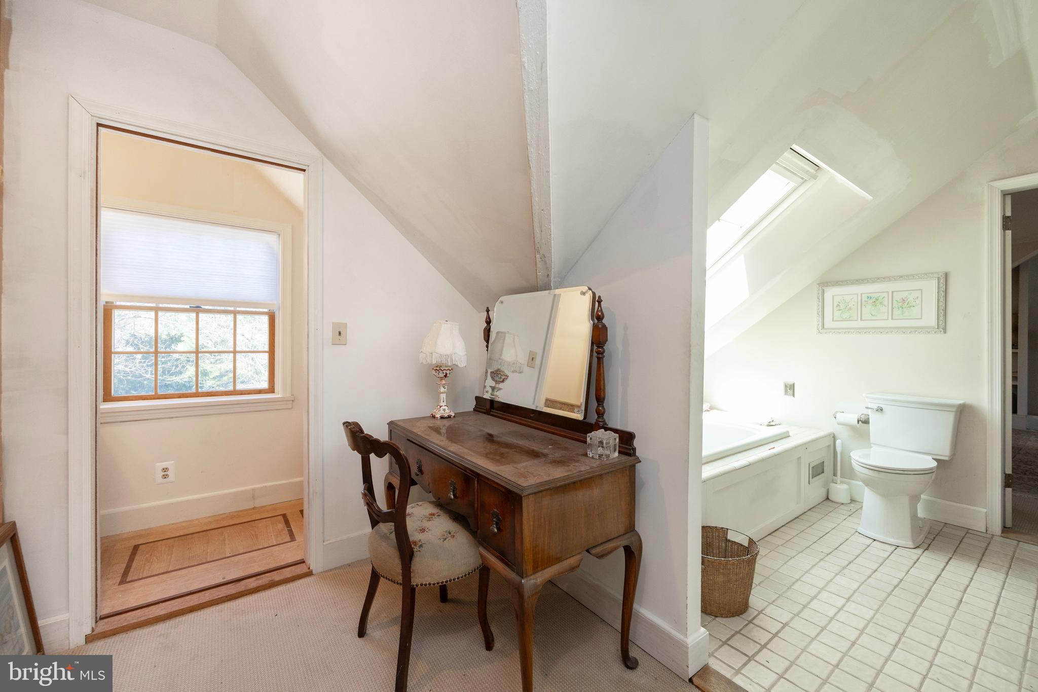 HAVERFORD WALK - Residential