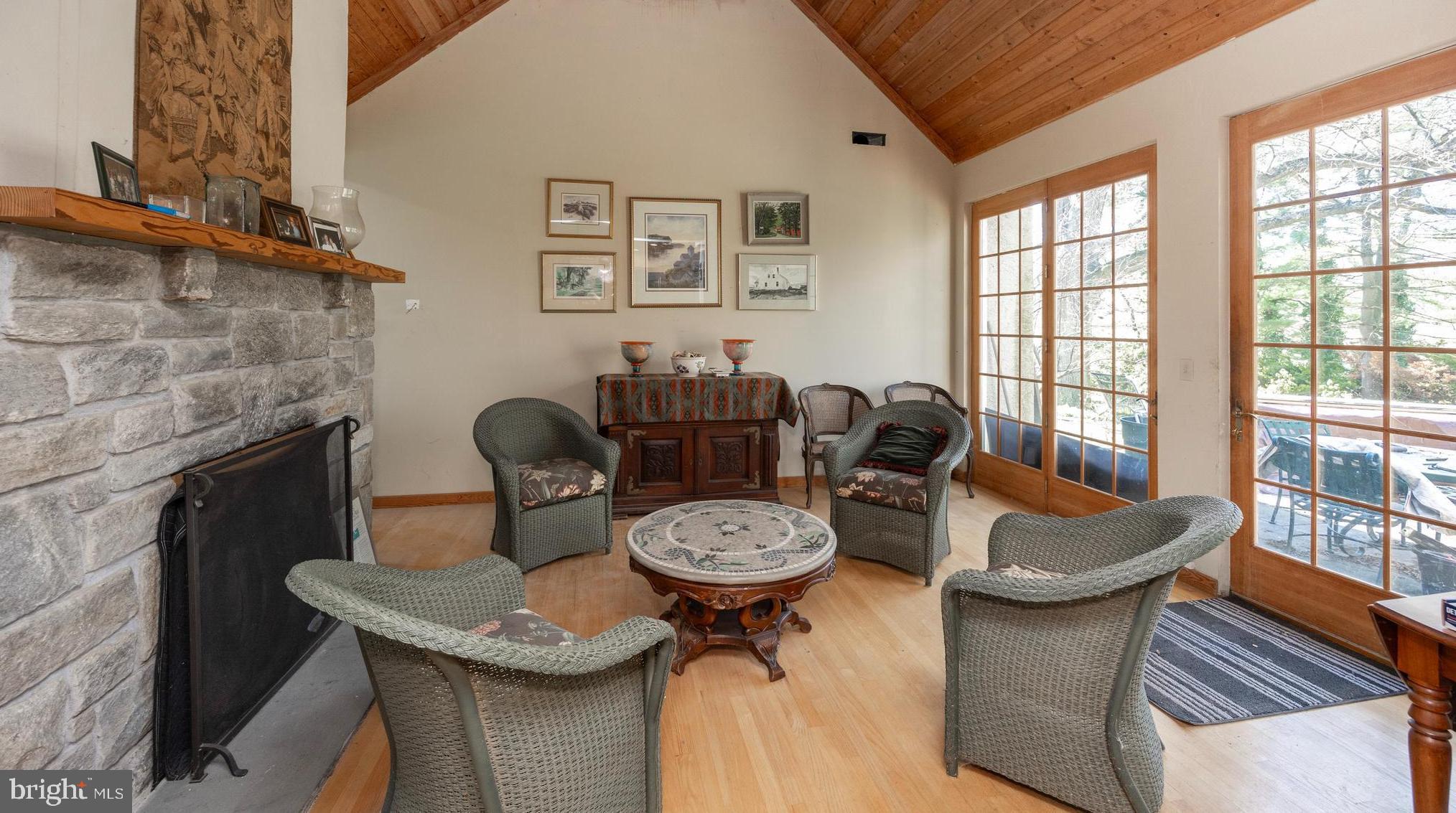 HAVERFORD WALK - Residential