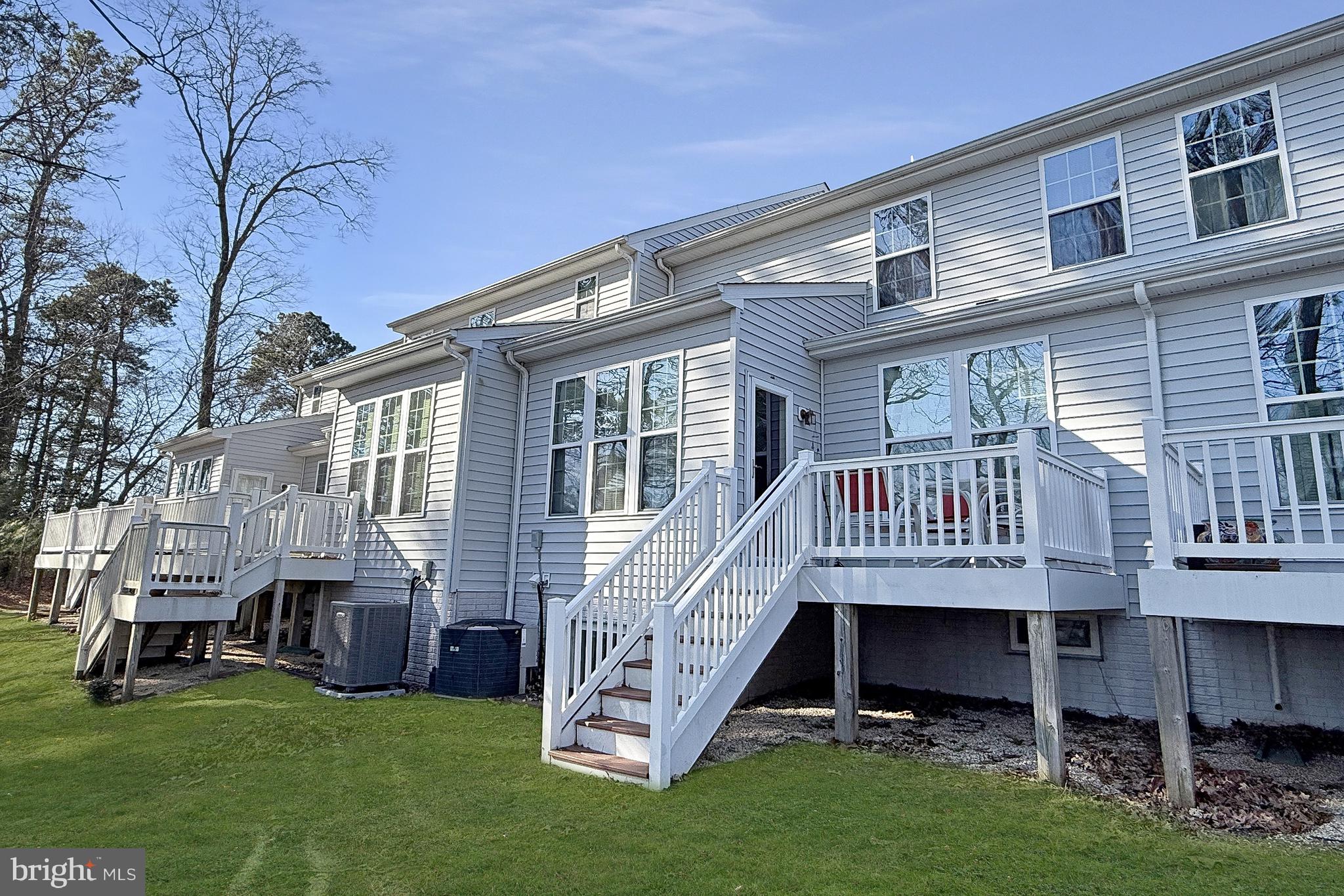 WHARTONS BLUFF - Residential