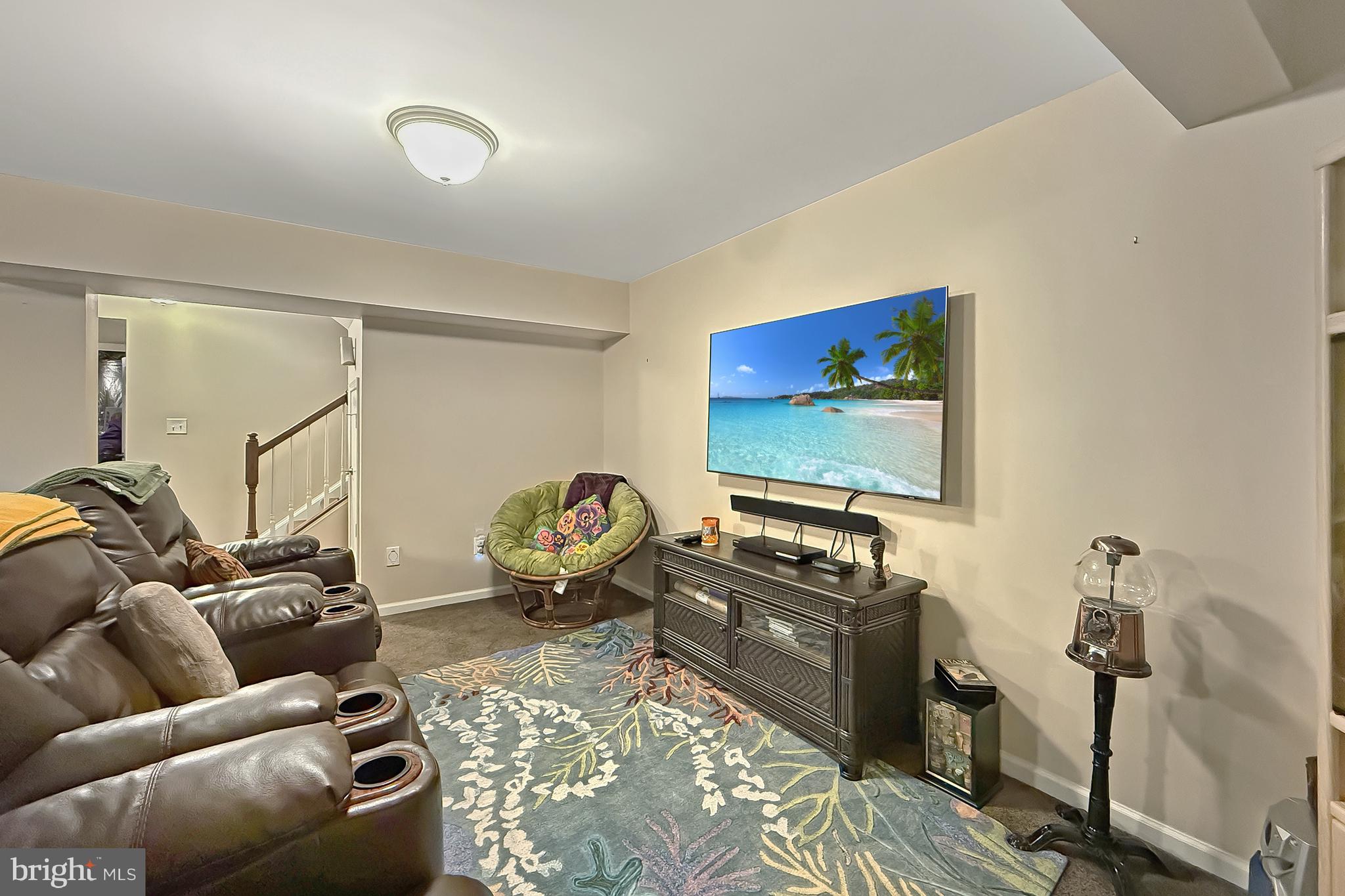 WHARTONS BLUFF - Residential