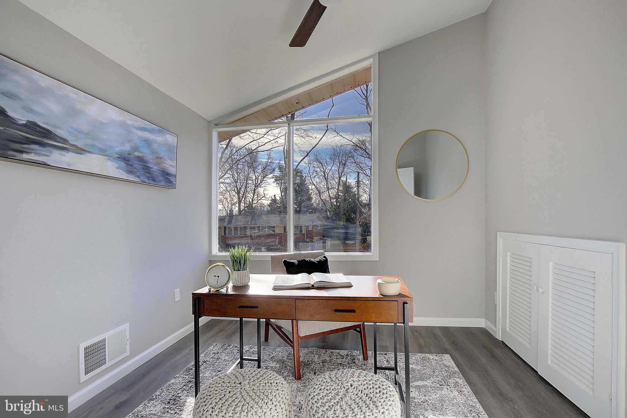 GREENWOOD ACRES - Residential