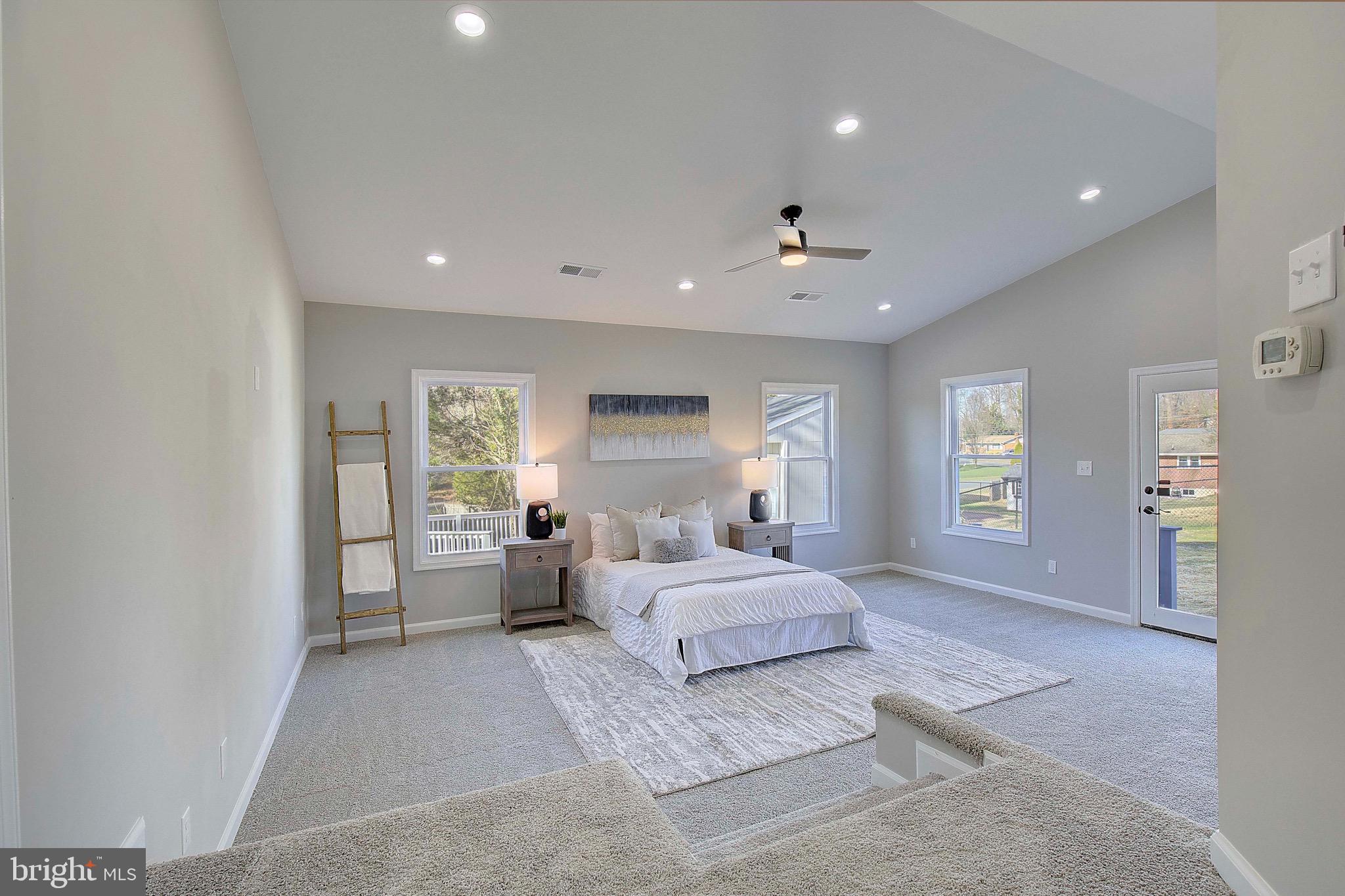 GREENWOOD ACRES - Residential