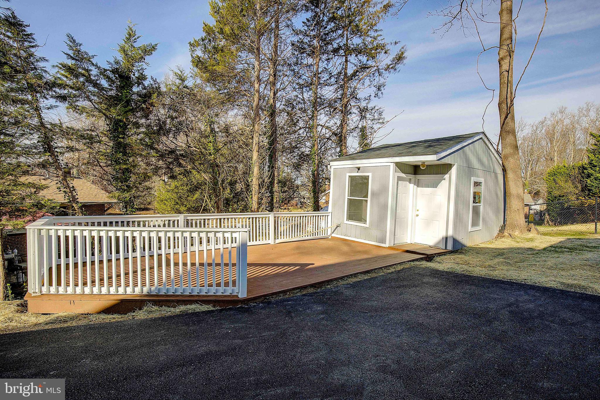 GREENWOOD ACRES - Residential