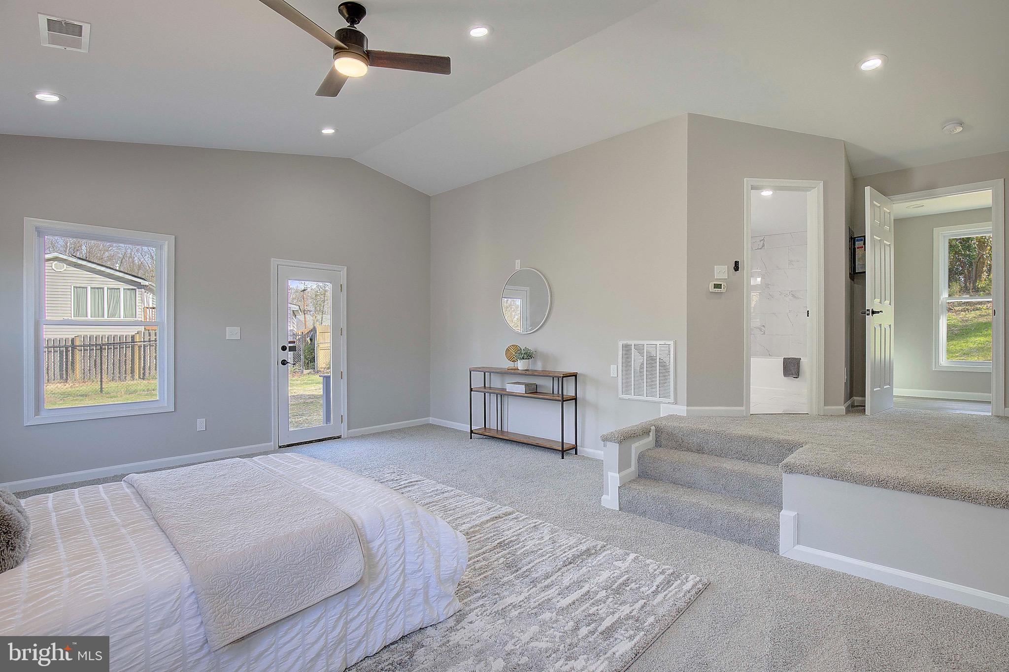 GREENWOOD ACRES - Residential