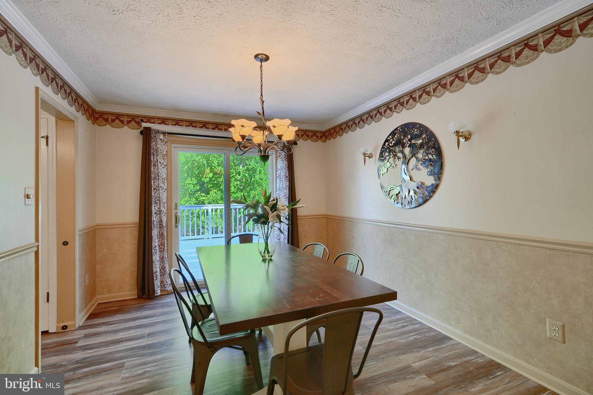 BROADVIEW - Residential