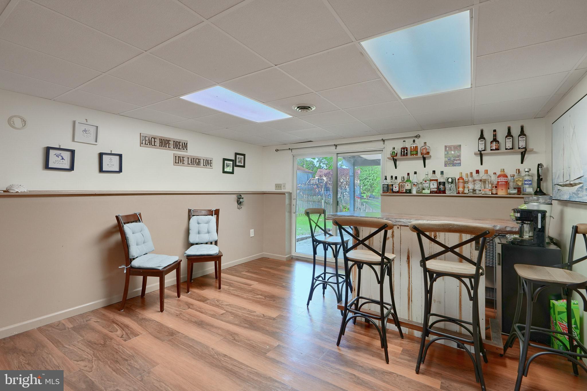 BROADVIEW - Residential