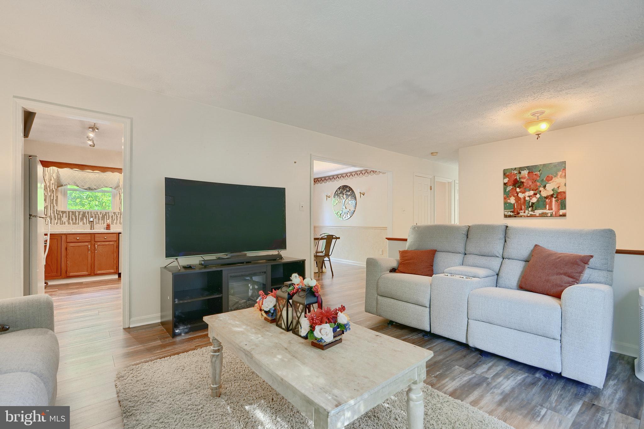 BROADVIEW - Residential