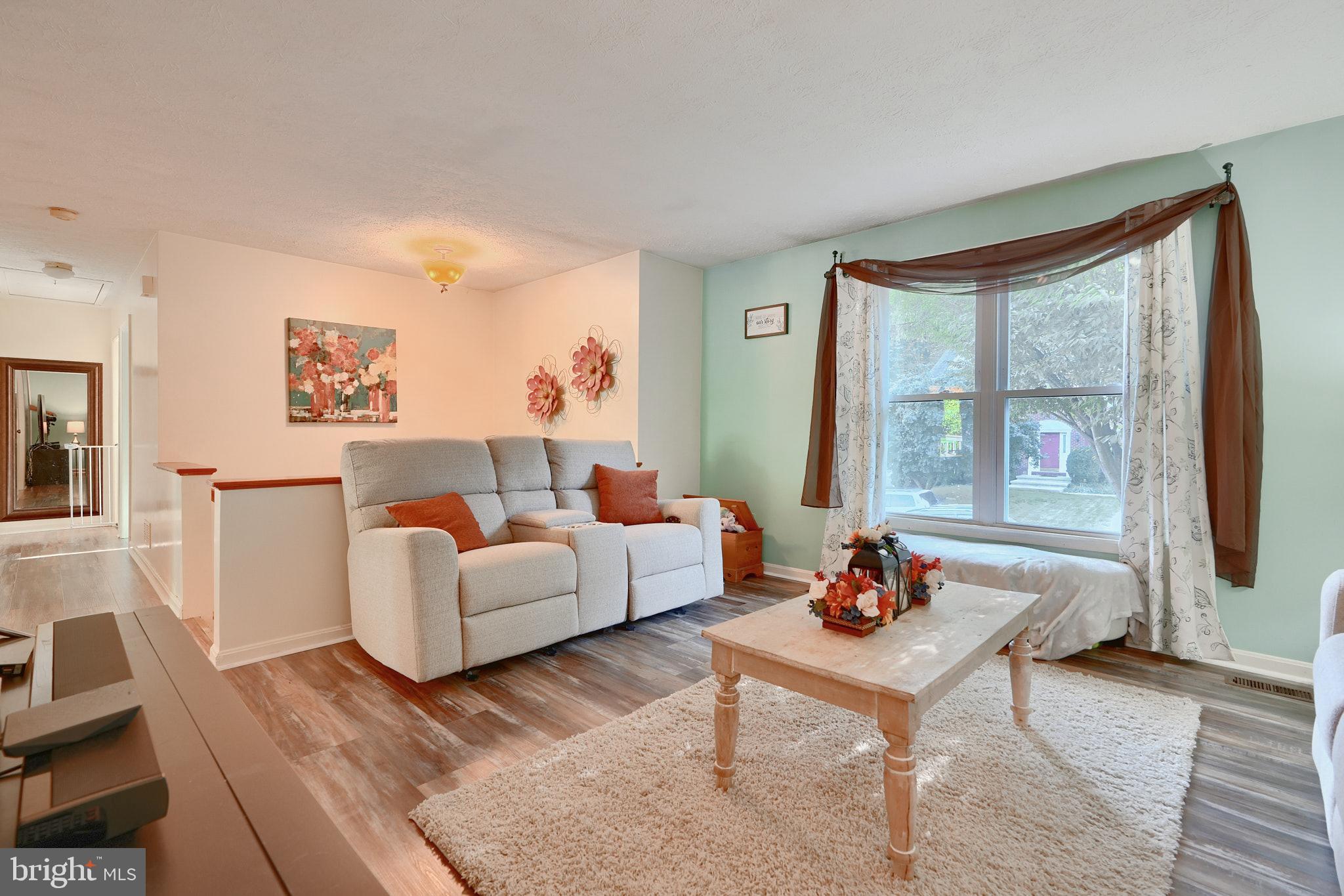 BROADVIEW - Residential