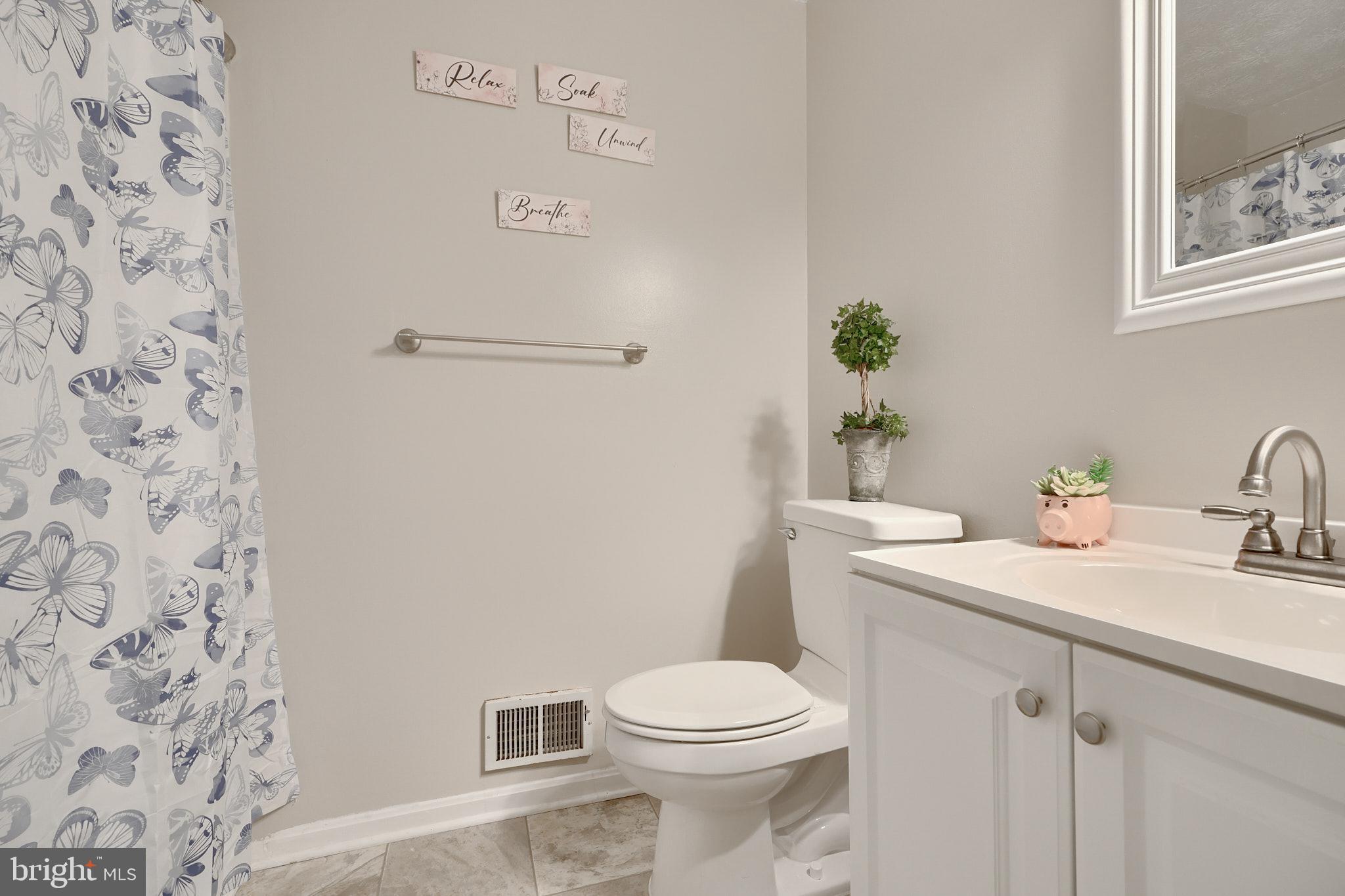 BROADVIEW - Residential