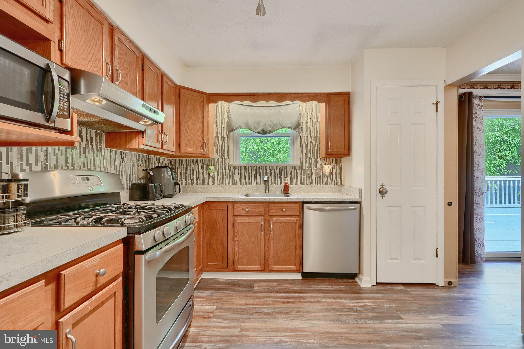 BROADVIEW - Residential