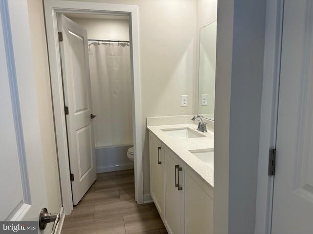 RESERVE AT WOODSIDE CREEK - Residential