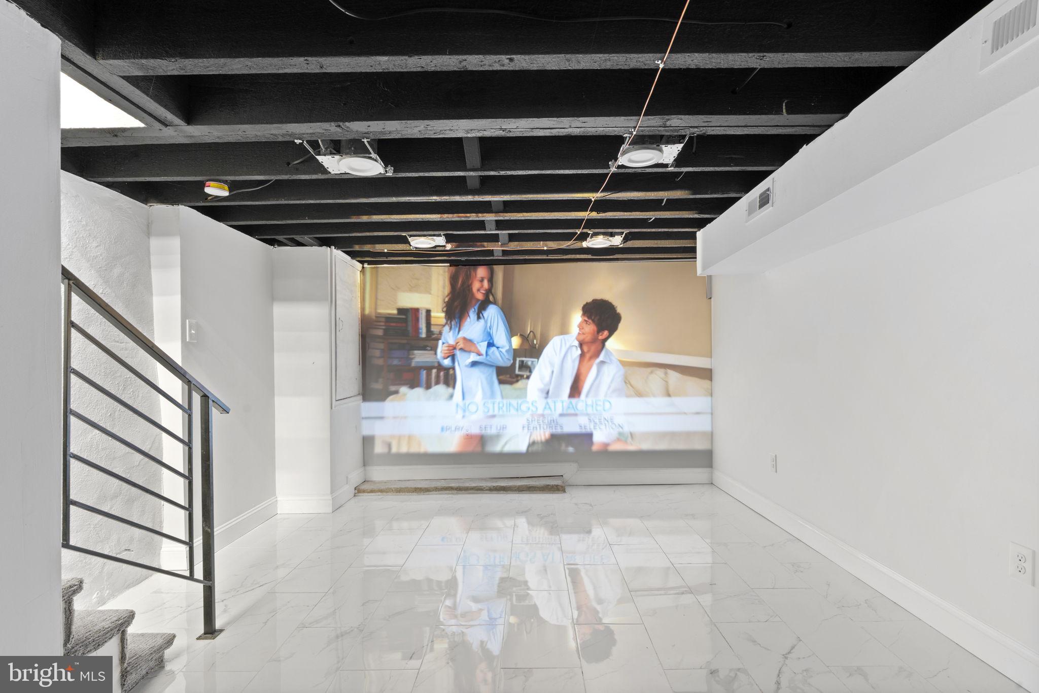 MILL CREEK - Residential