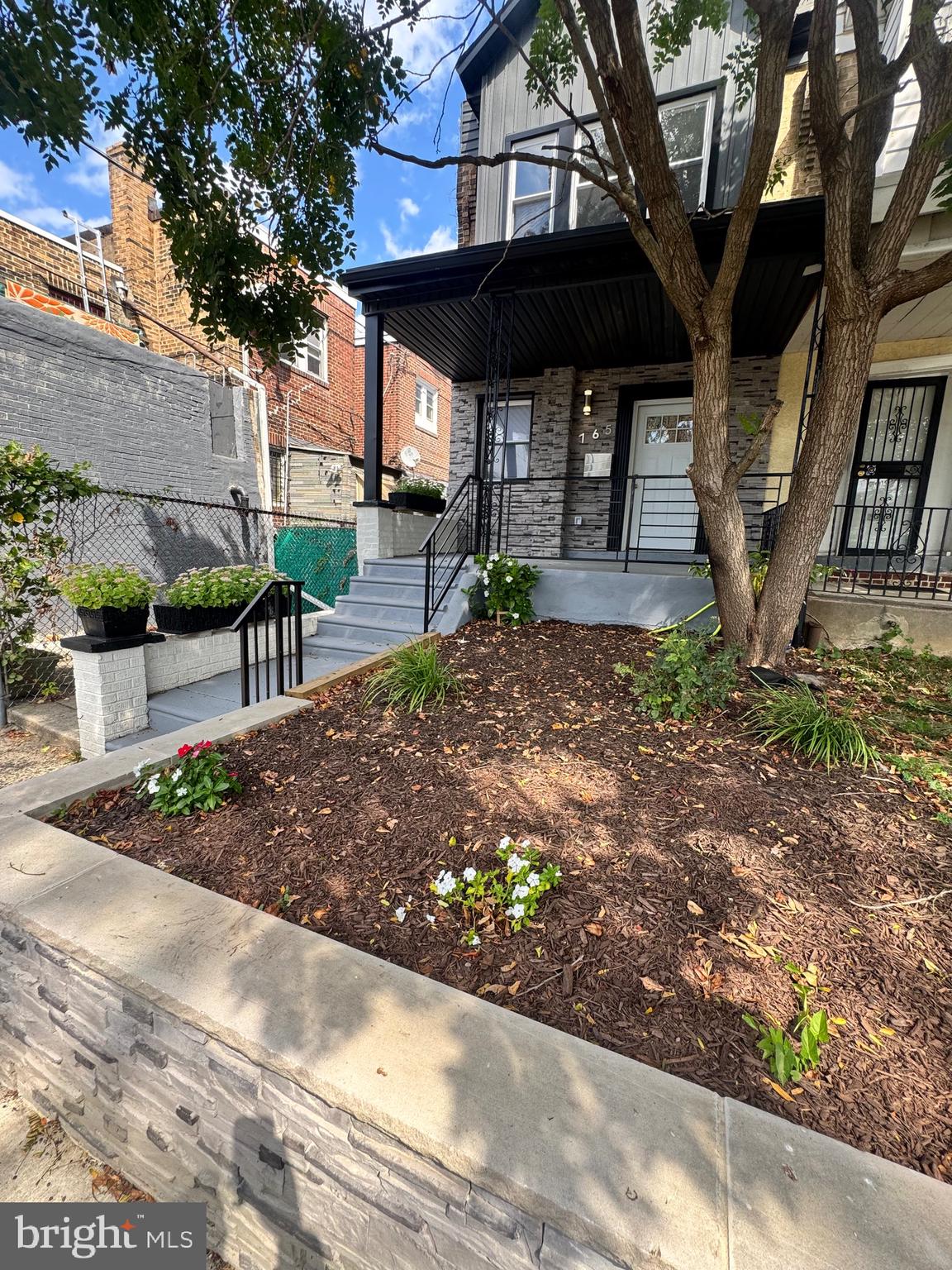 MILL CREEK - Residential