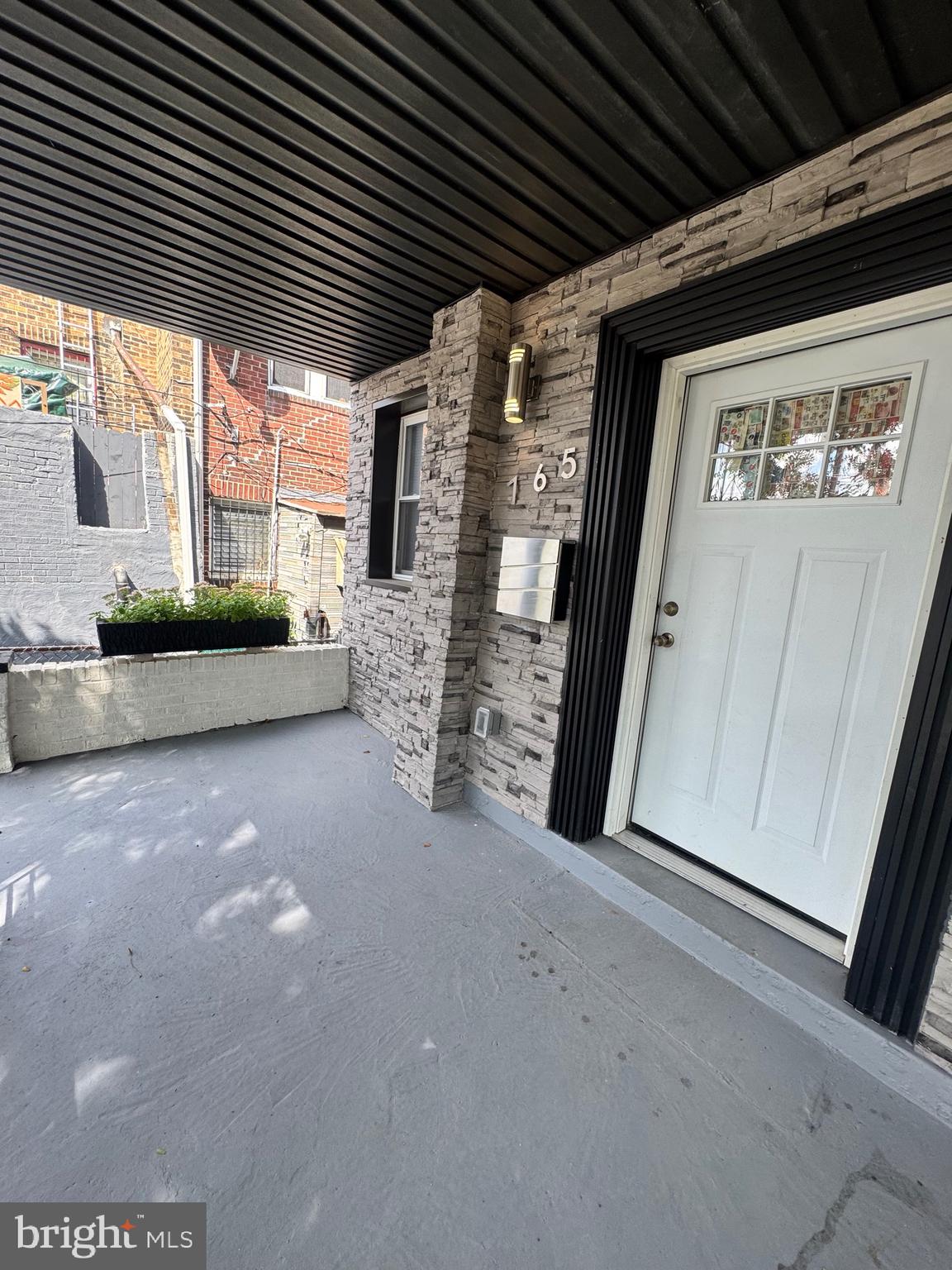 MILL CREEK - Residential