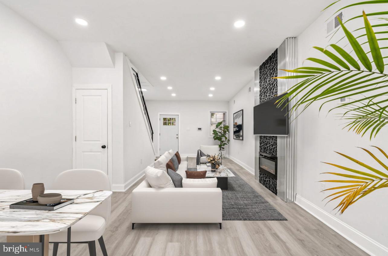 MILL CREEK - Residential