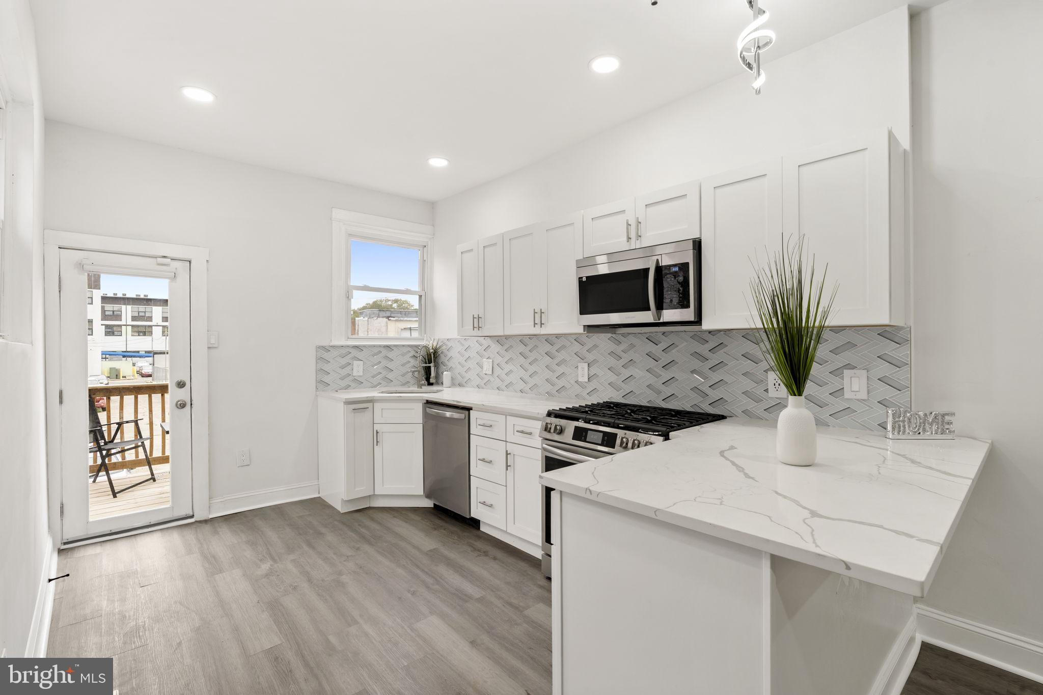 MILL CREEK - Residential