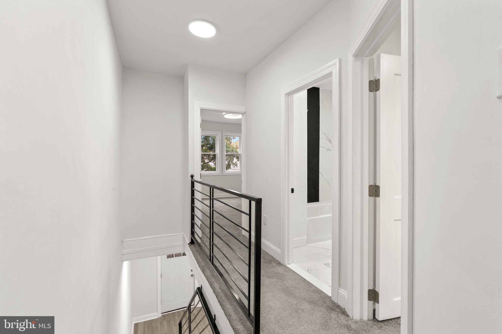 MILL CREEK - Residential