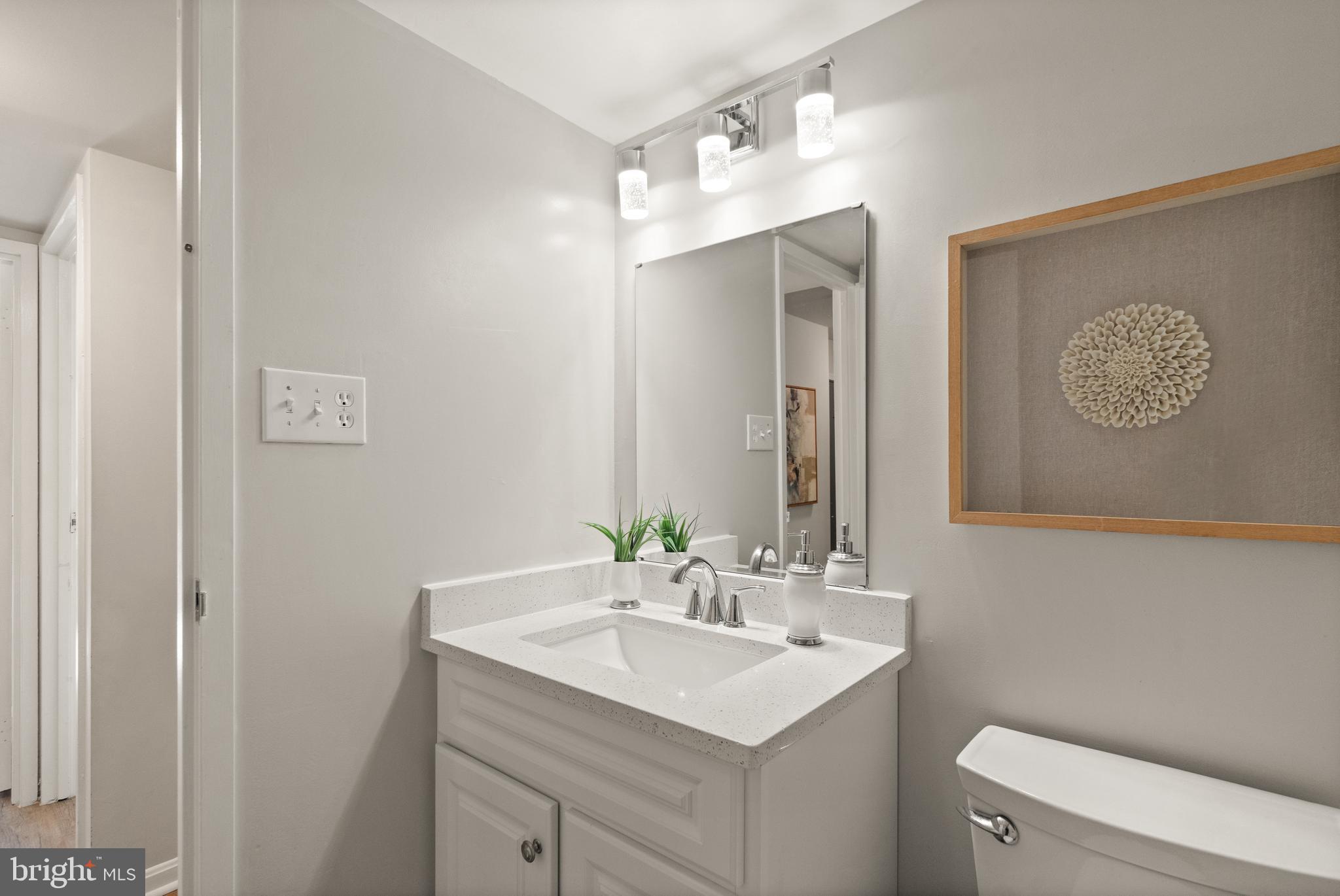 HAWTHORNE VILLAGE - Residential