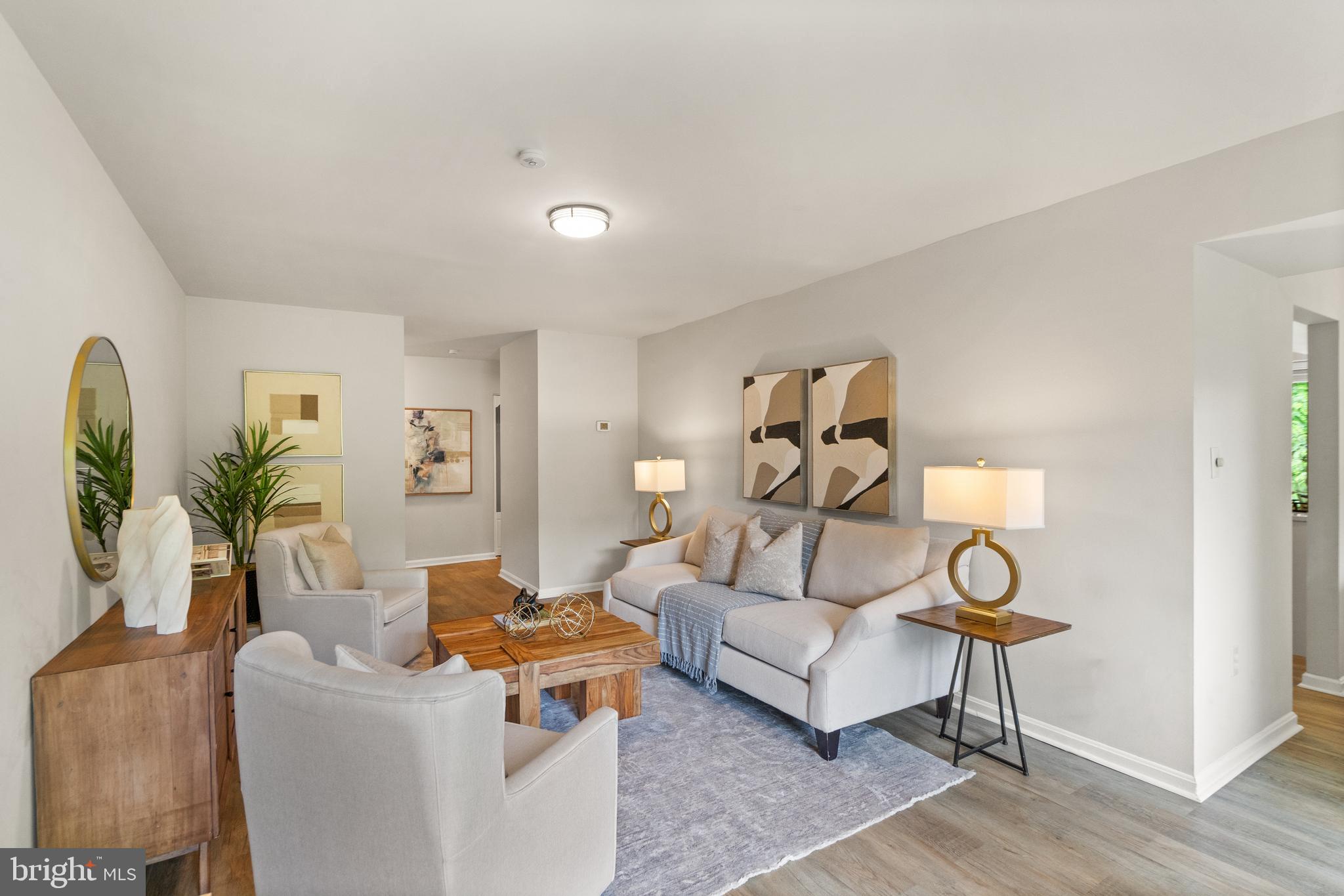 HAWTHORNE VILLAGE - Residential