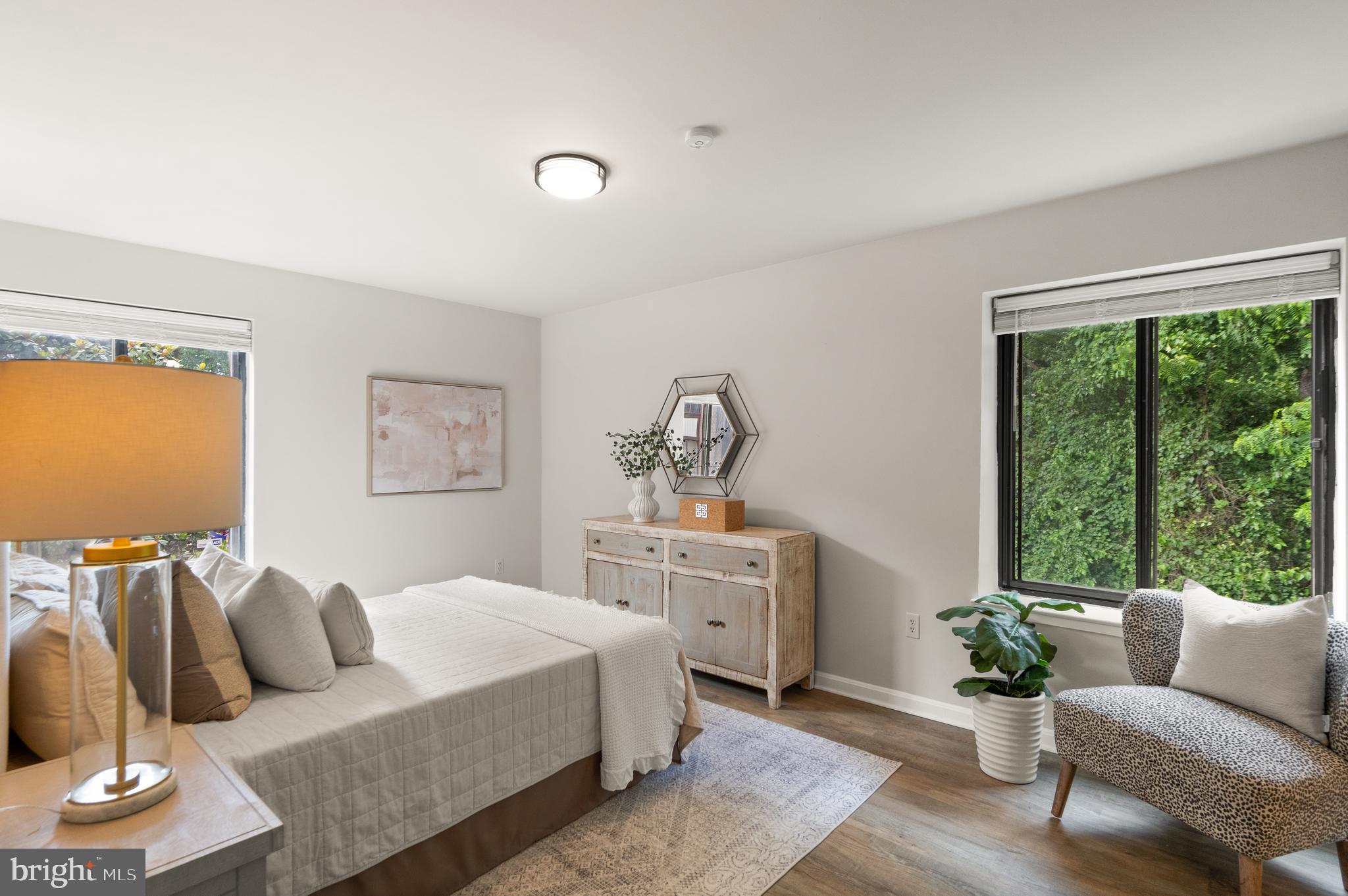 HAWTHORNE VILLAGE - Residential