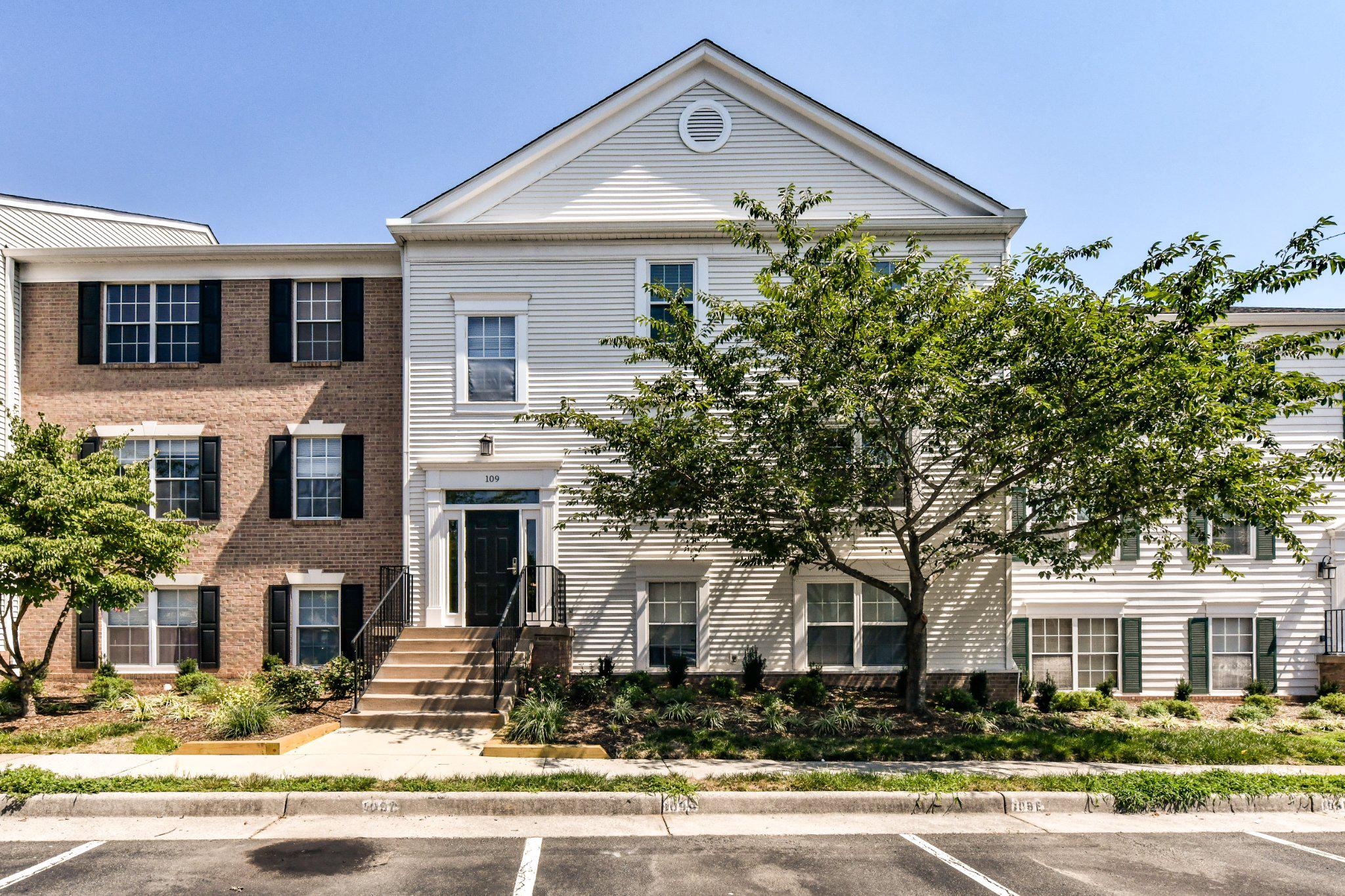 FOX CHAPEL AT TUDOR KNOLLS - Residential